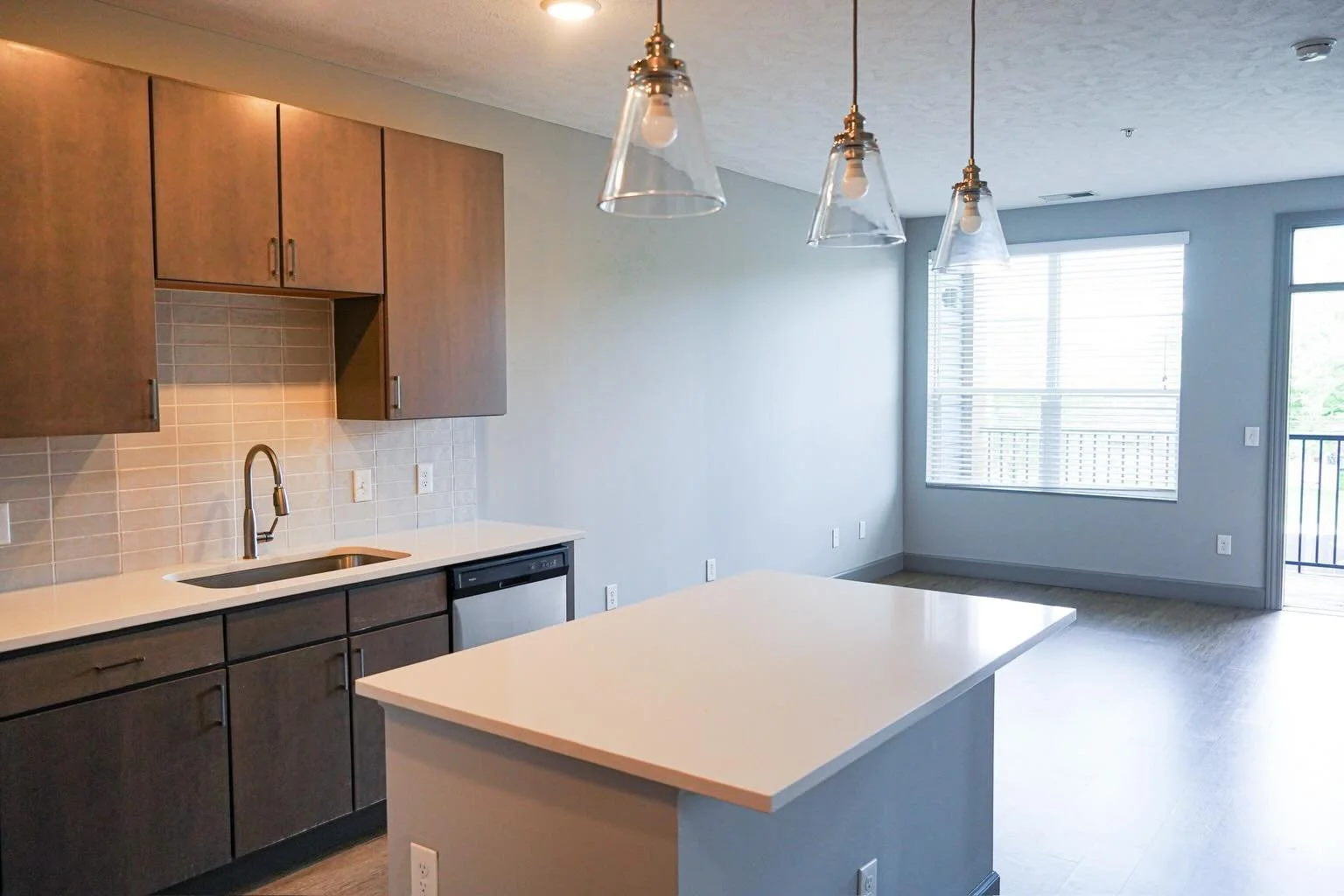 Looking for a place to call home? 🏡✨

Our beautiful 1-bedroom Floor Plan C is available at Steel House Apartments! Featuring a modern kitchen, spacious living area, stylish finishes, and everything you need for comfortable downtown living.

Don&rsqu
