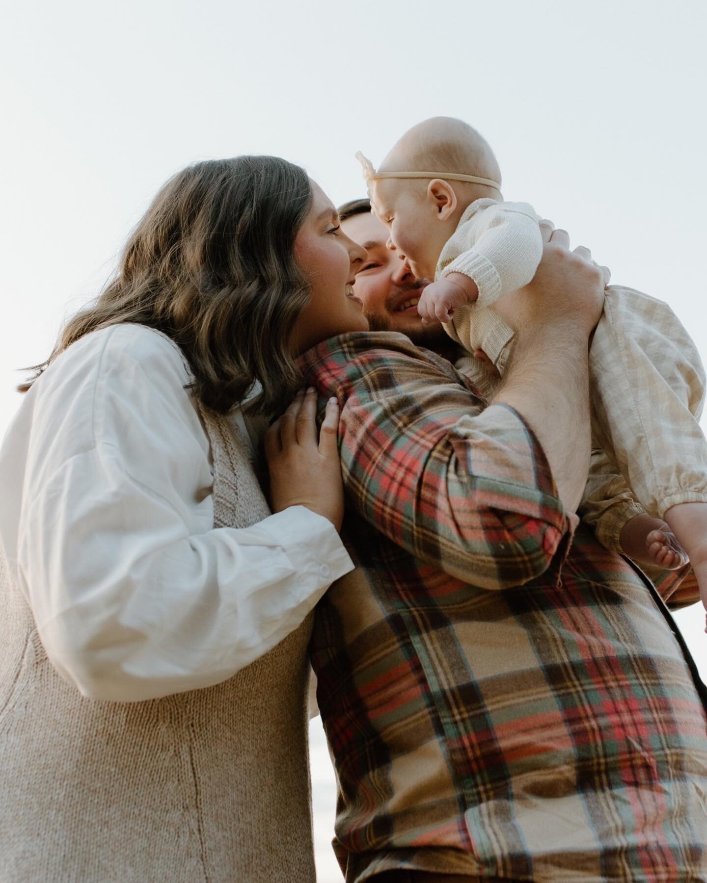 That&rsquo;s it, i just love babies 😭🥹🤟🏼 Bennetts, family photos coming to you this afternoon! Love me some Arlie James :&rsquo;)