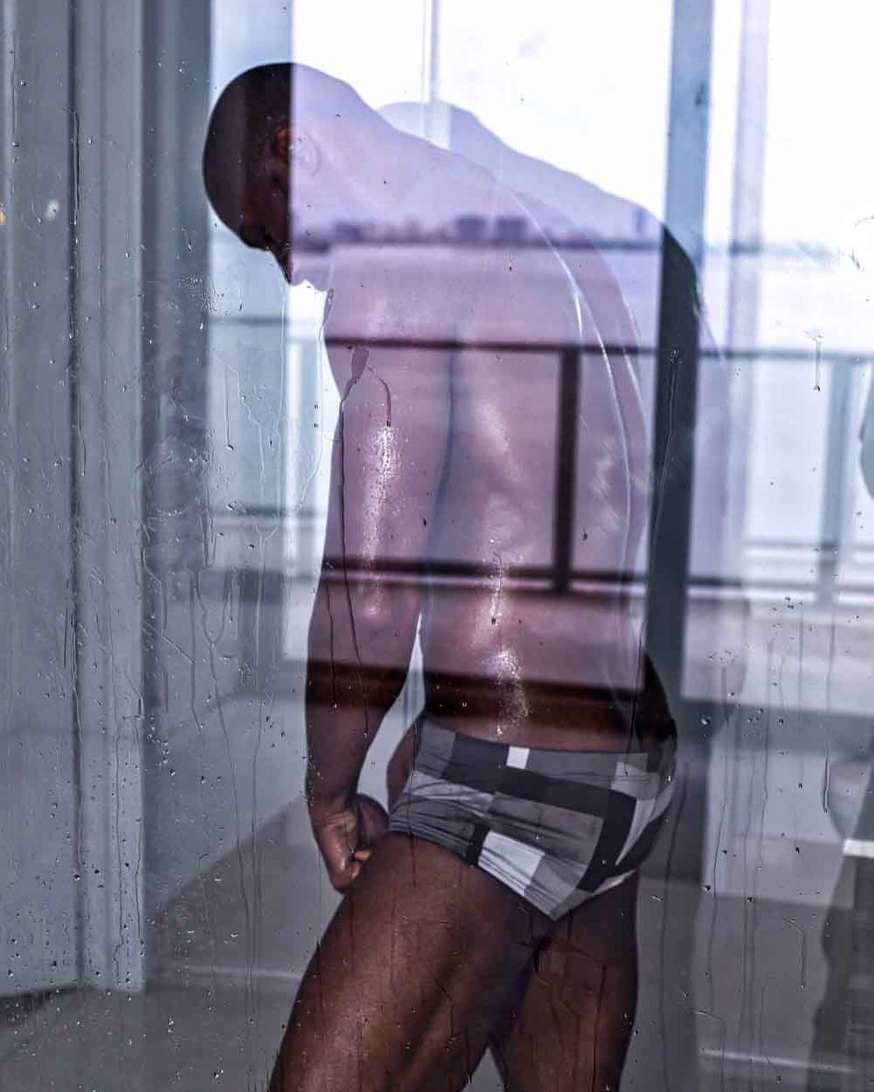 Az. #malemodel #pielajena #etnosfashion #ivansanchezphoto #malephotography #malephoto #miami #malemodel #malefigure #mexico #maleportrait #swimwearfashion