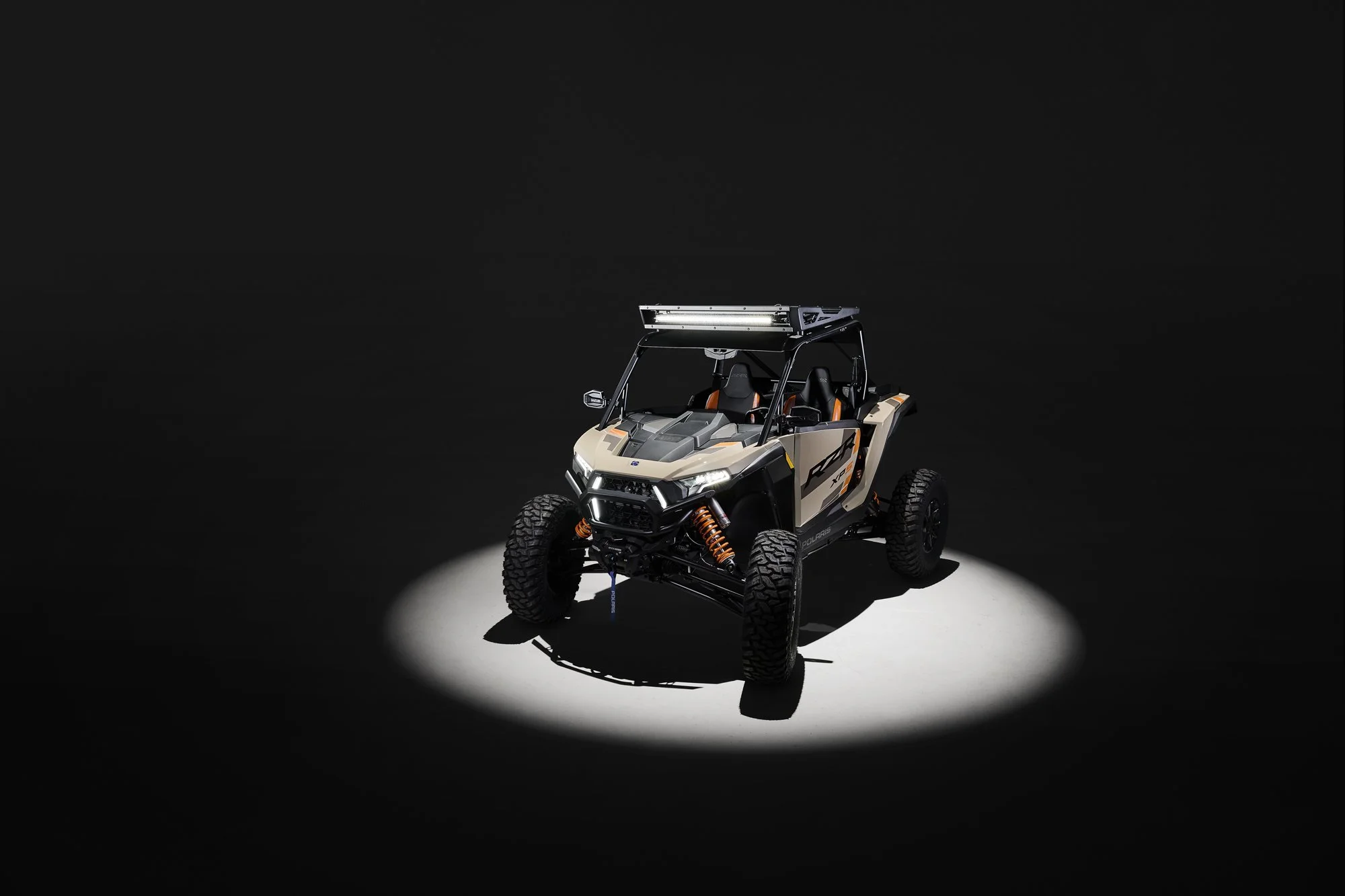 20250609_PGA-RZR_Encore_Shot21_RZR_-XPS-2Seat_RoofCargoBasket_withGear.jpg