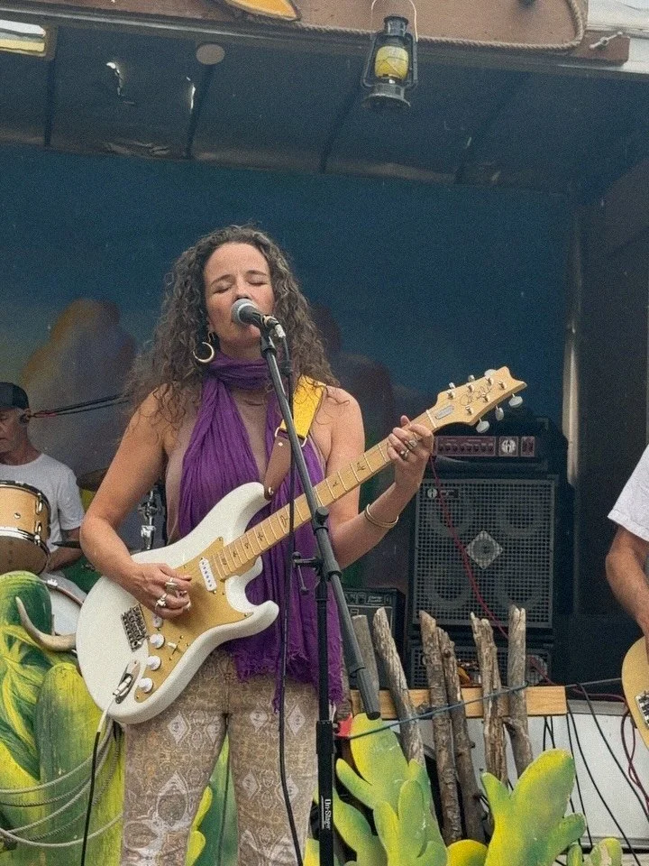 Few moments from our show at Taos McCarthy Plaza