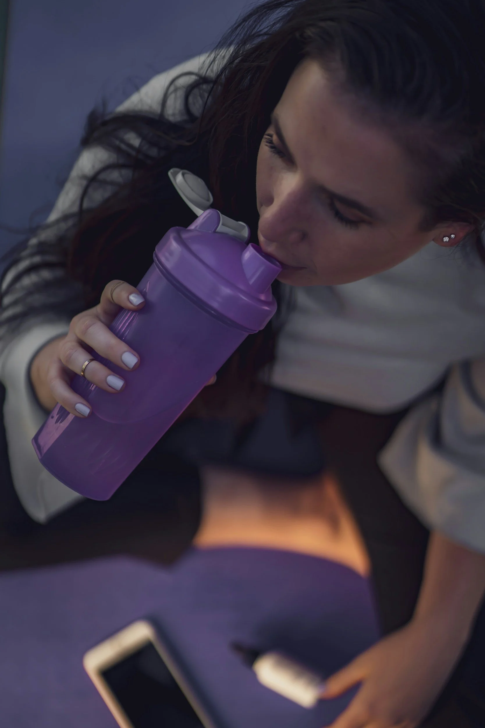 Should Women Take Creatine? Benefits for Energy, Strength, and Brain Health