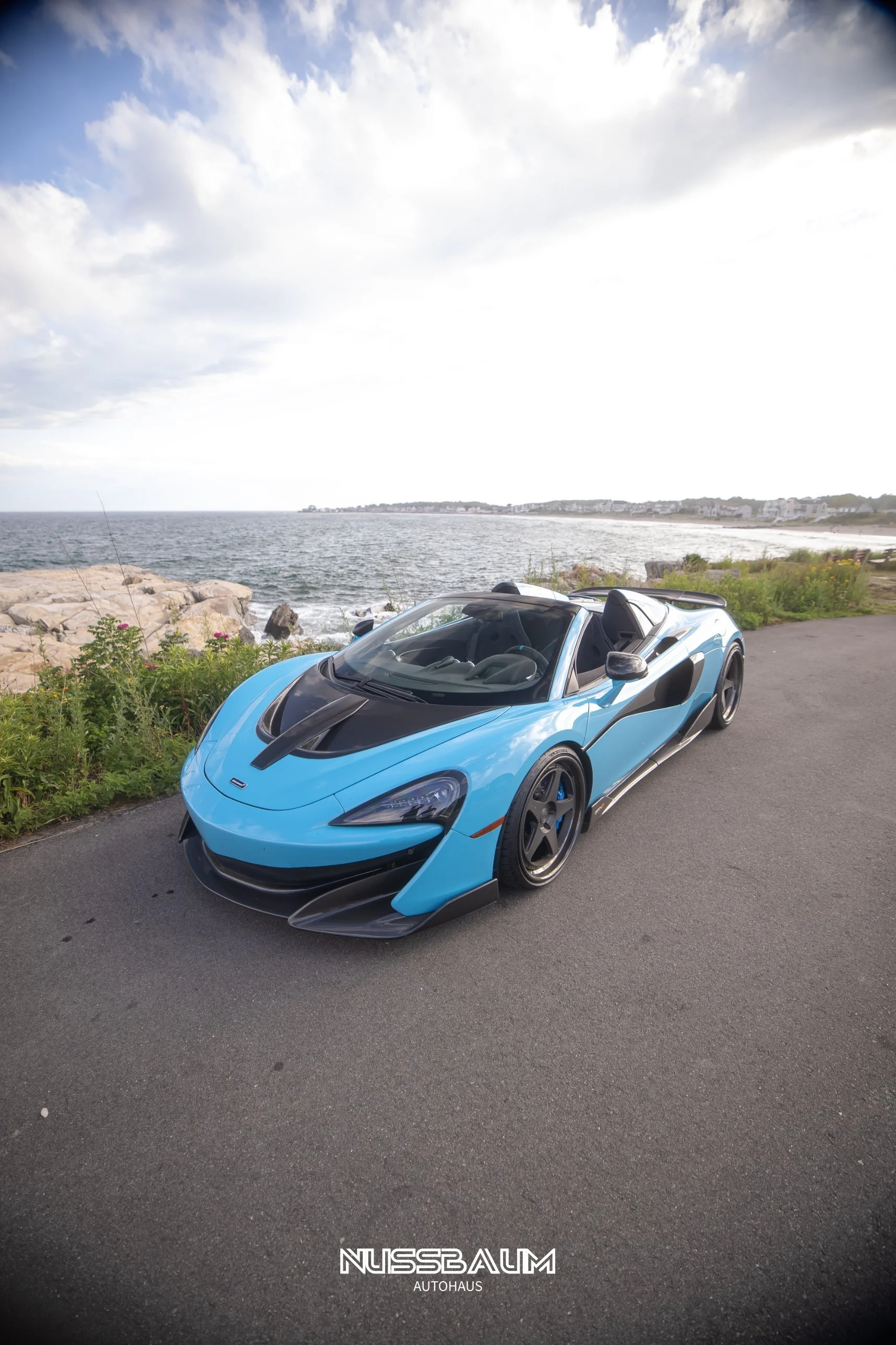McLaren_600LT_25.jpg