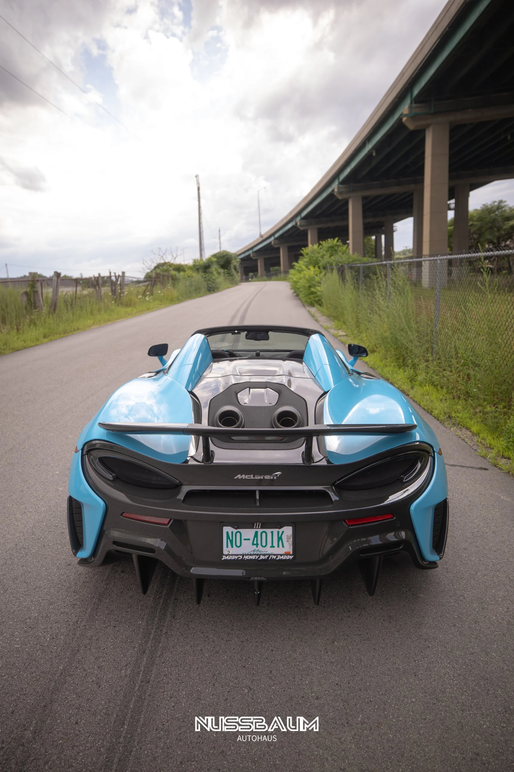 McLaren_600LT_08.jpg