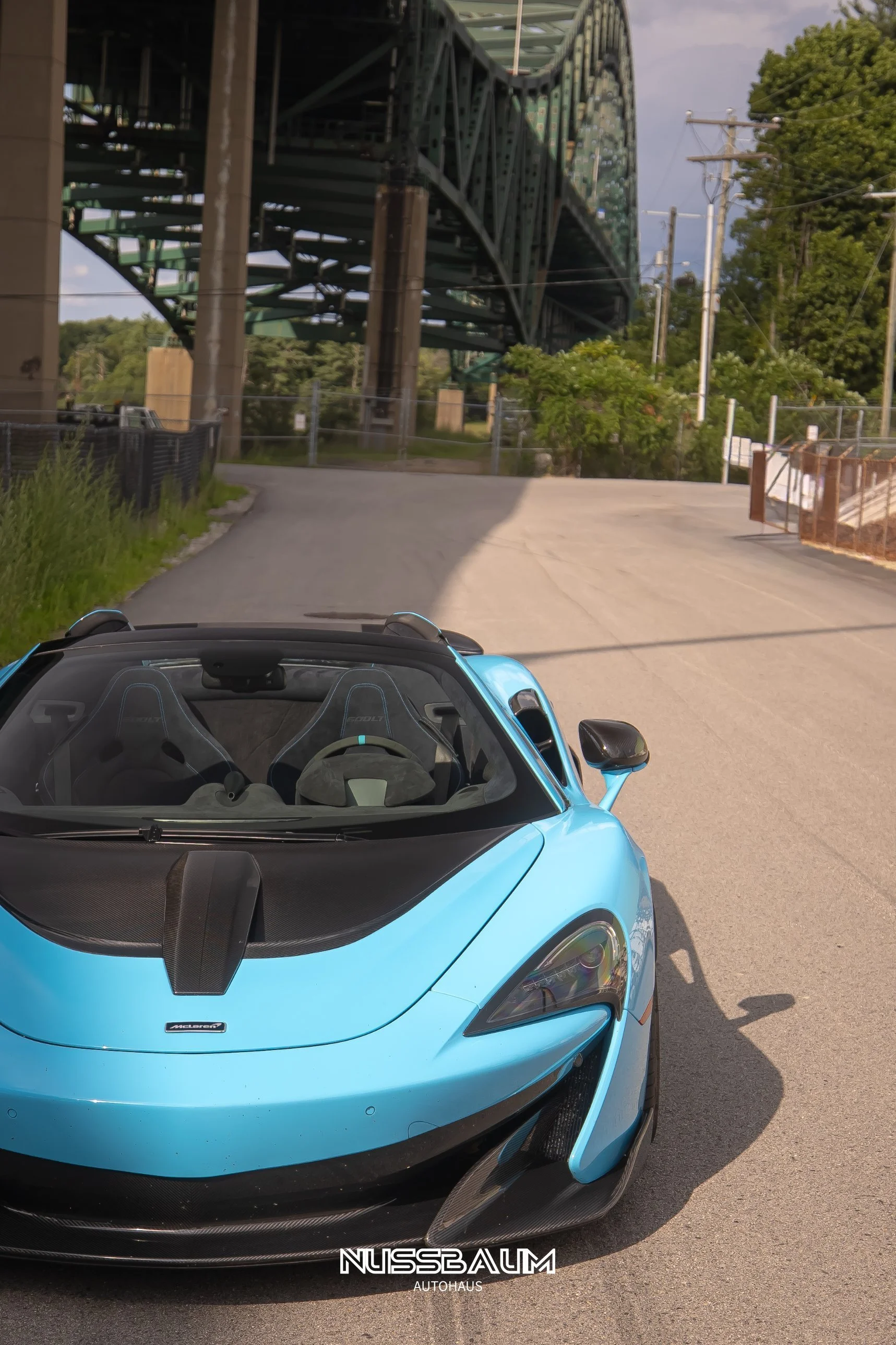 McLaren_600LT_17.jpg