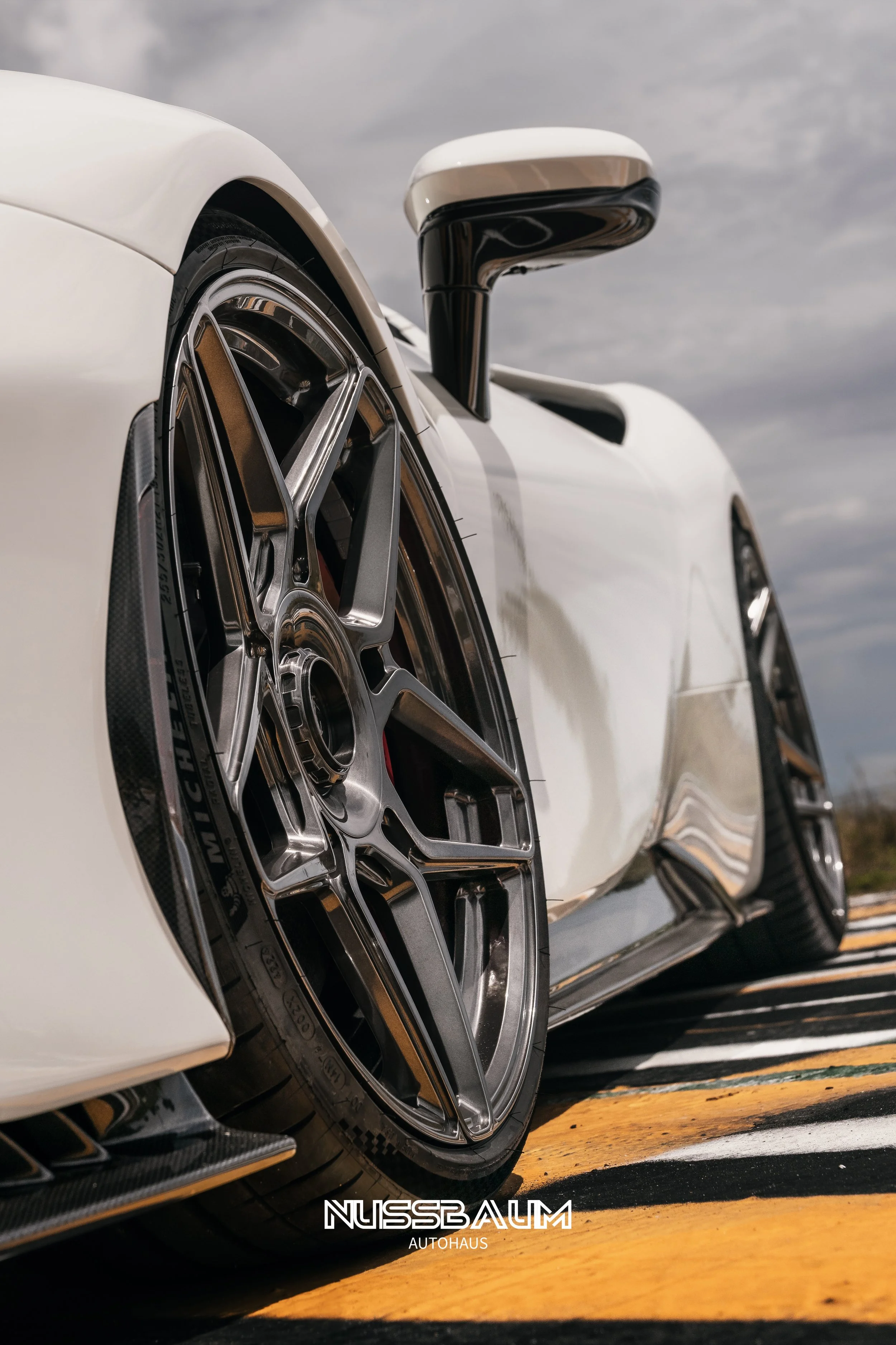 AL13 Nussbaum White Ferrari SF90 Davie 29.jpg