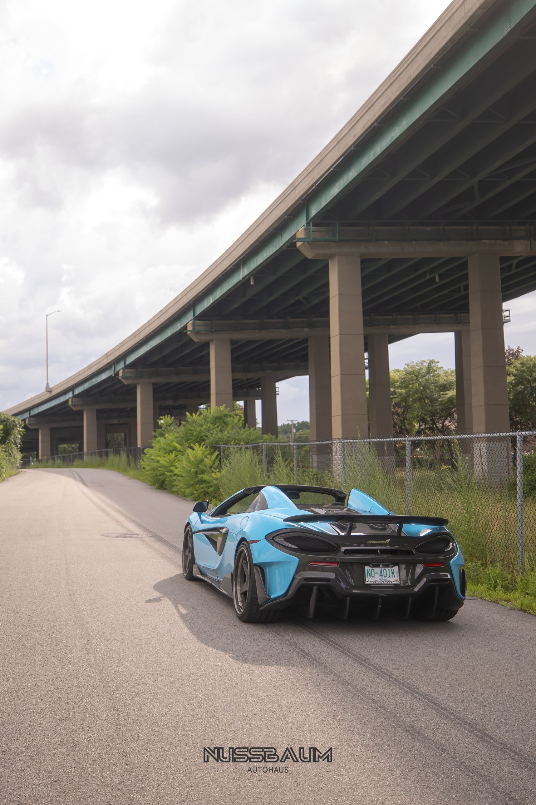 McLaren_600LT_30.jpg