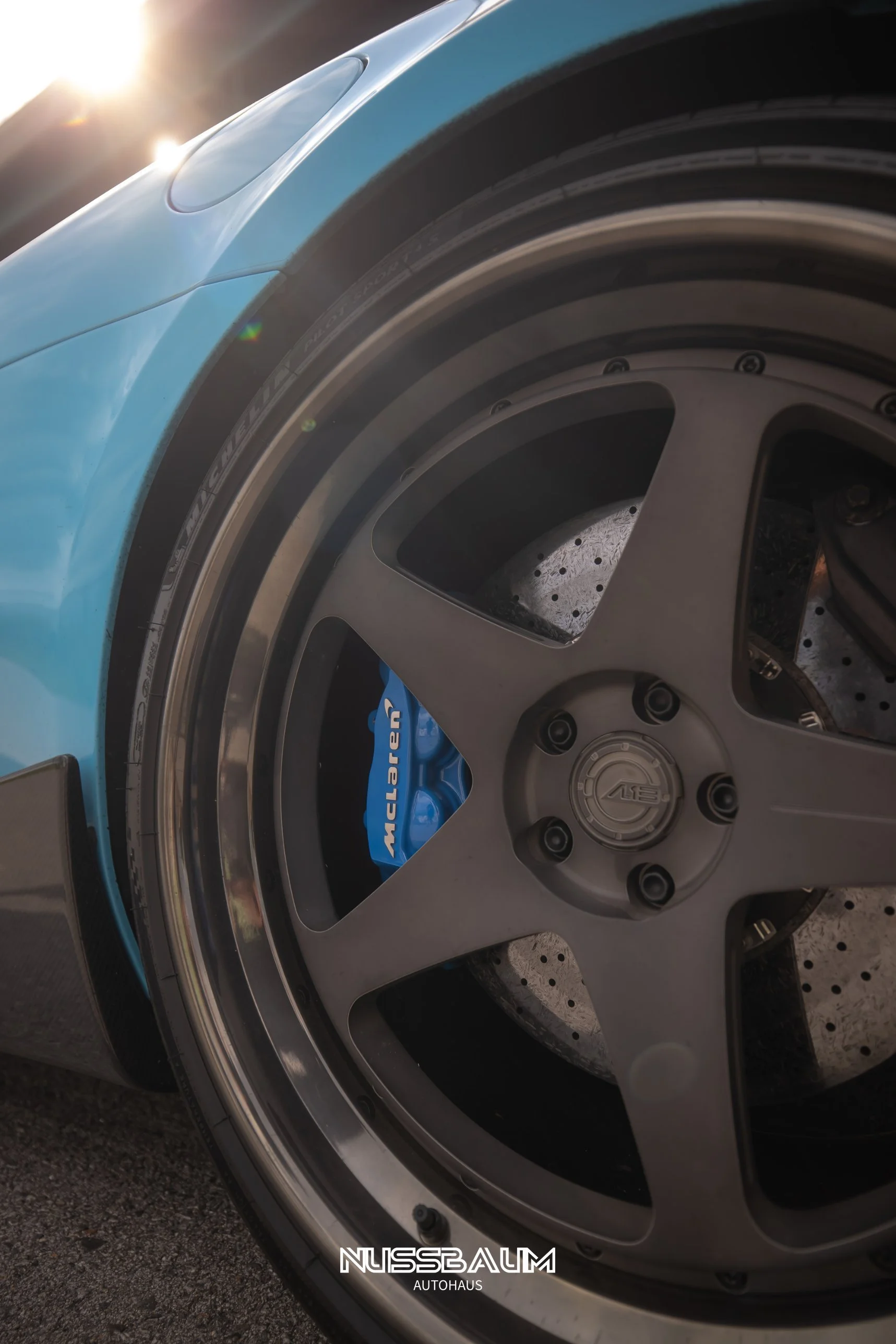 McLaren_600LT_07.jpg