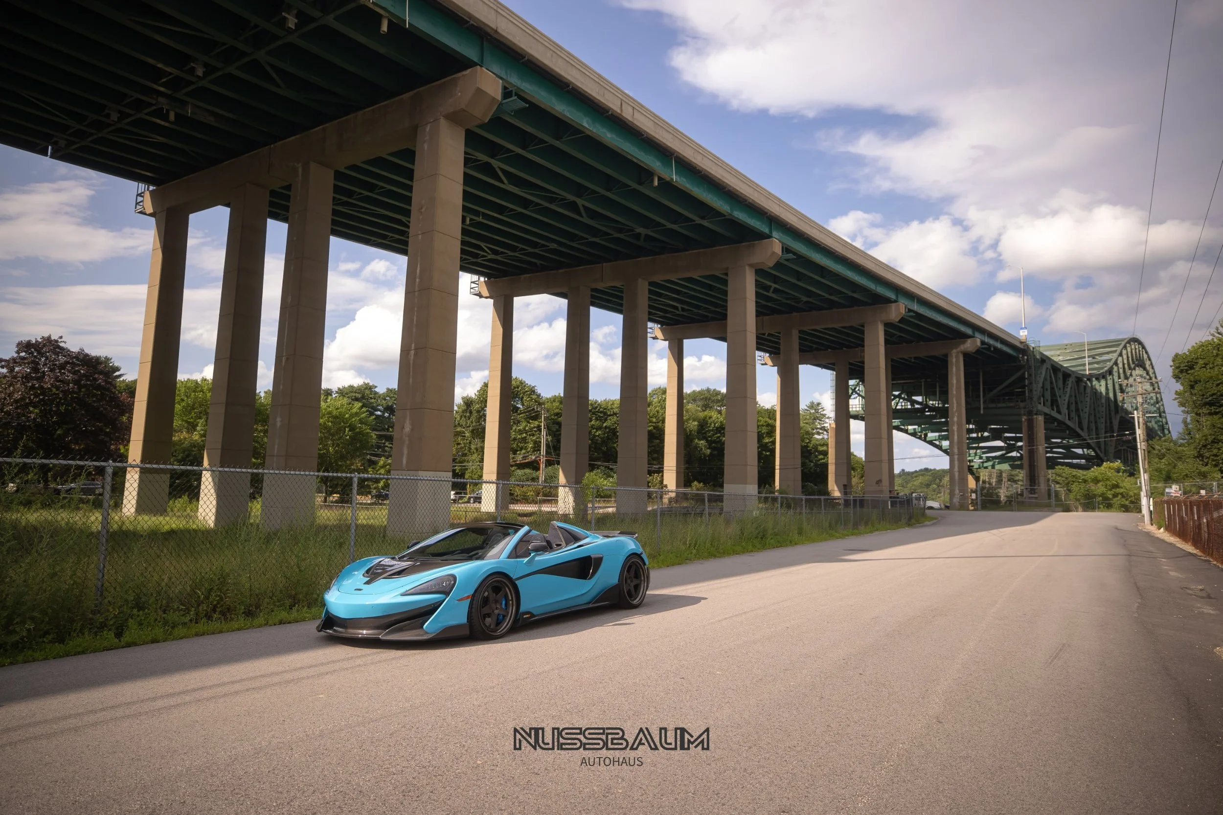 McLaren_600LT_14.jpg