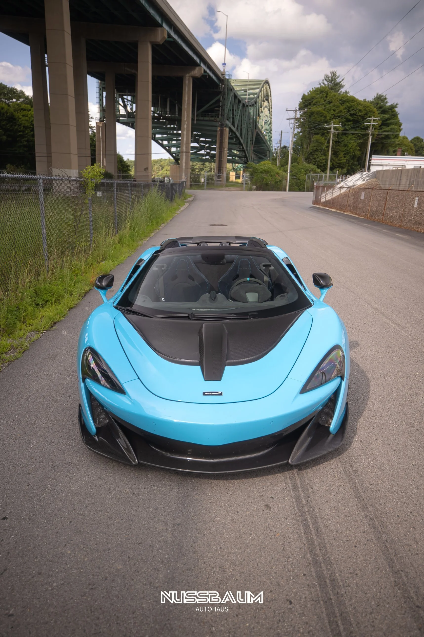 McLaren_600LT_16.jpg