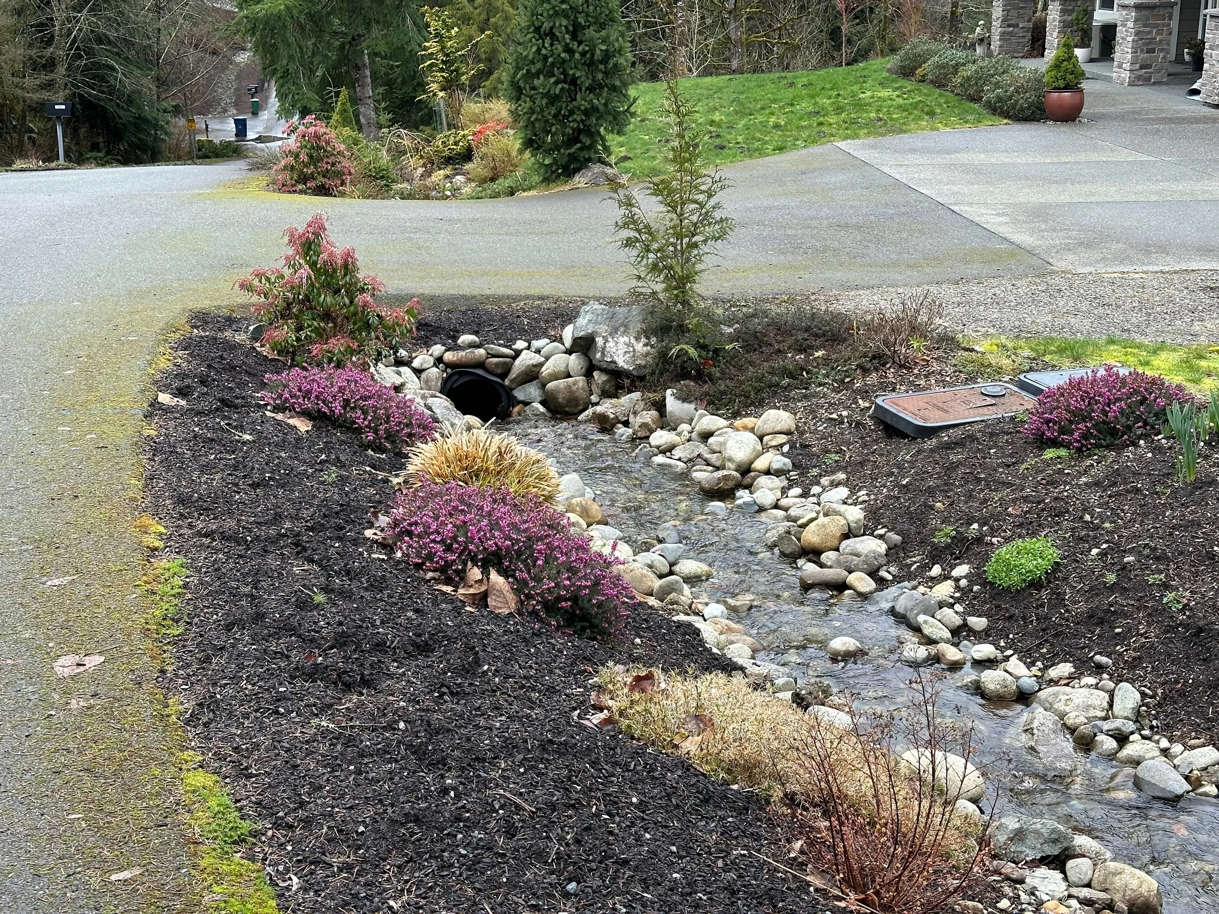 Landscaping Solutions for Homes With Poor Yard Drainage