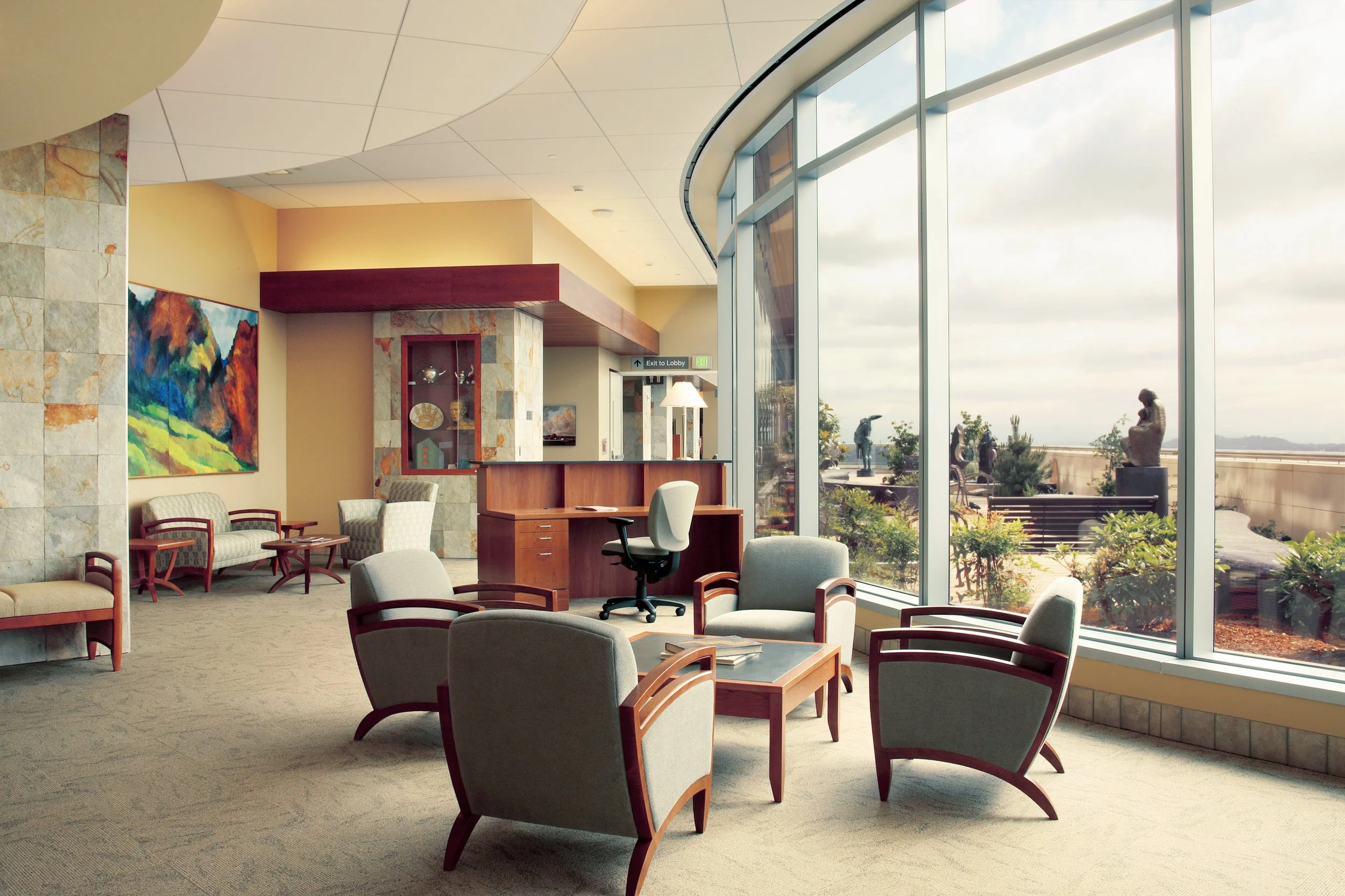 OHSU KPV 7 CWH - Sitting to Hall hori final_shopped.jpg