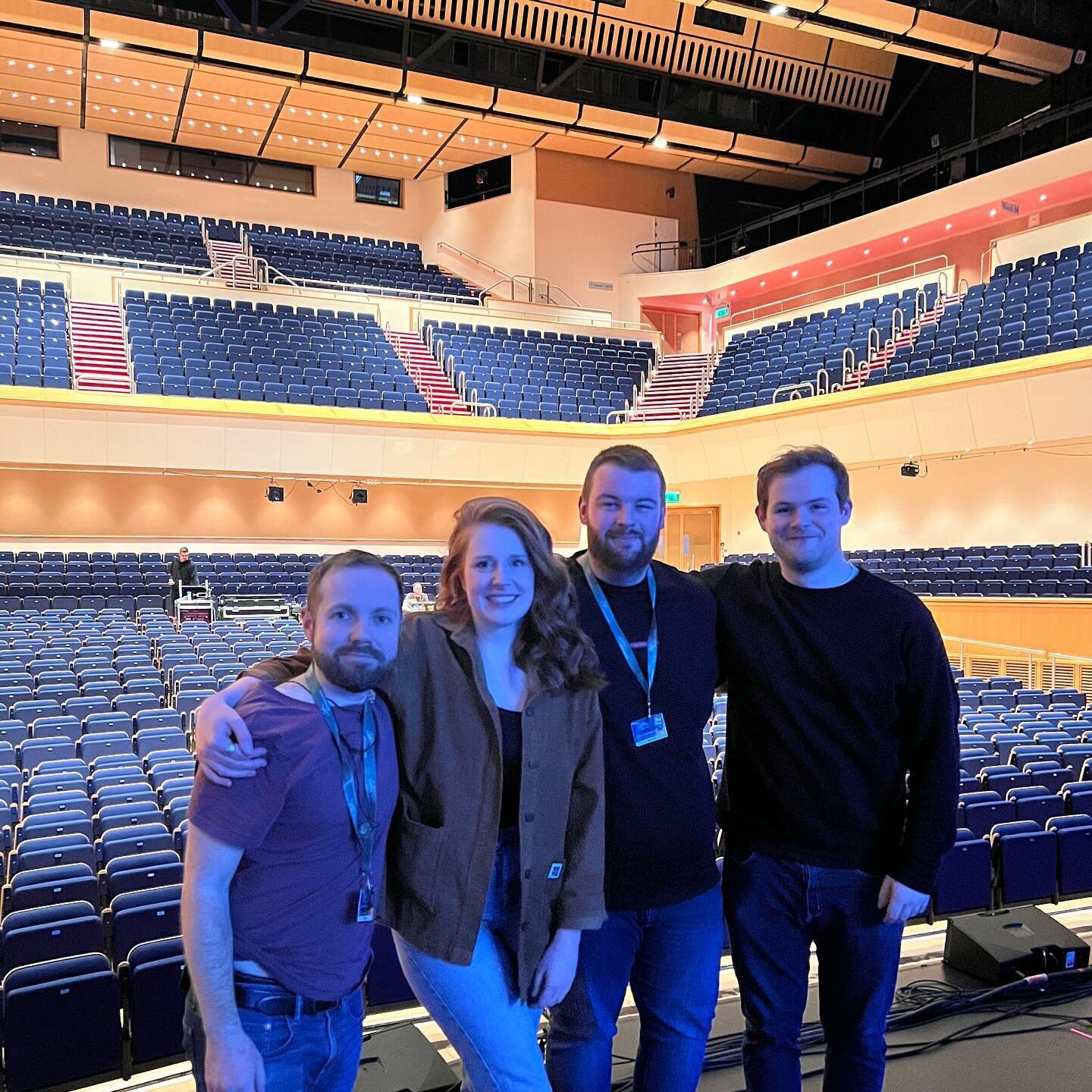 @celtic_connections - thank you for having us this eve in the Glasgow Royal Concert Hall Main Auditorium! Absolute treat to play with these fine gents, who all detest having their photo taken ✌🏻 &hearts;️ @jameslindsaymusic @rory_matheson @inneswhit