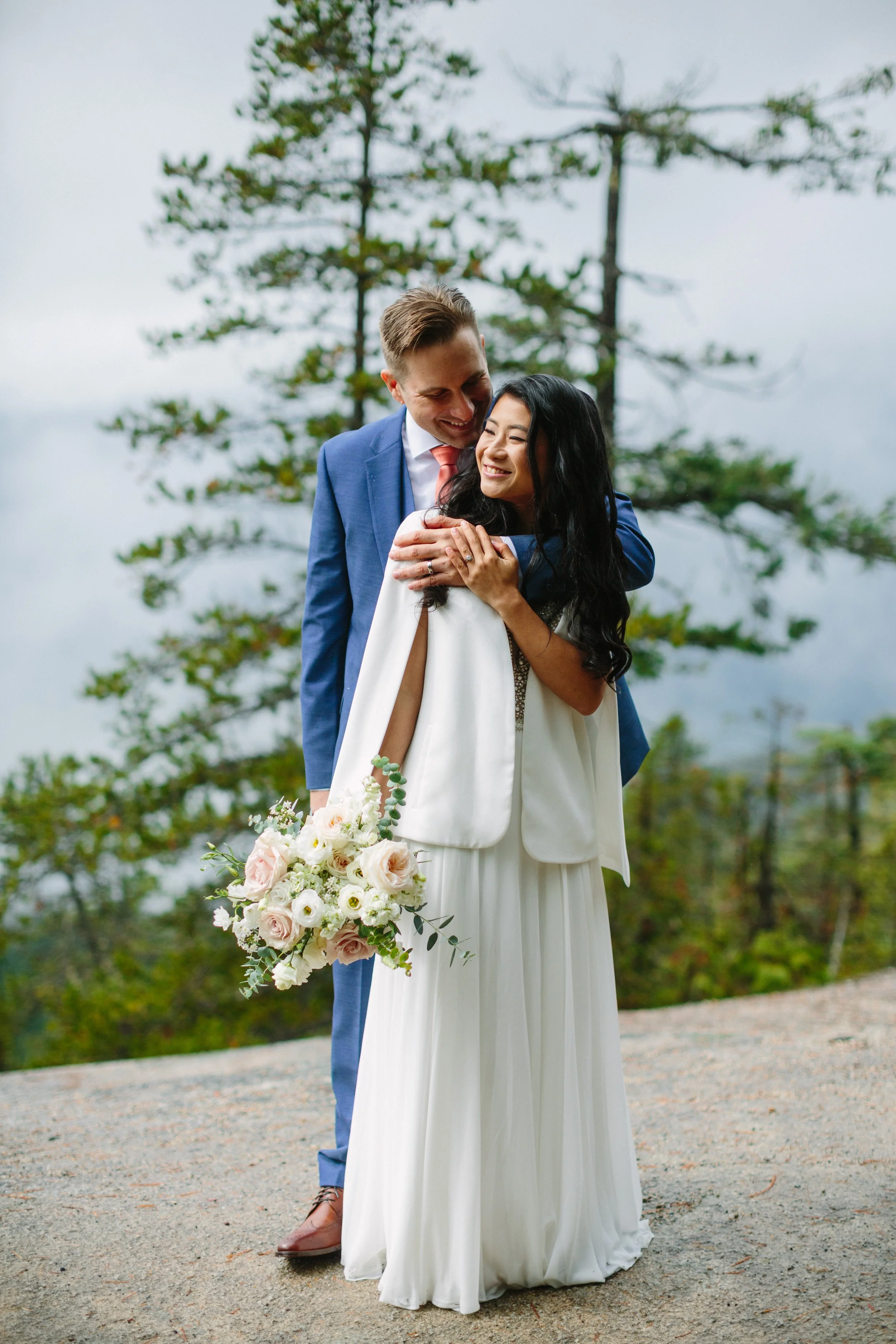 Amanda + Andrew Elopement Sea to Sky Gondola_0105.JPG
