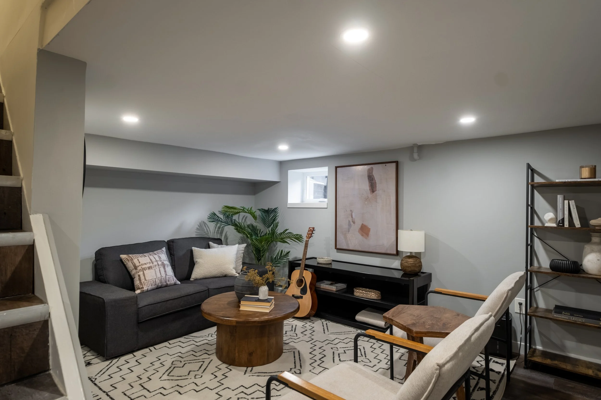 38 Poucher Ave (34 of 51).jpg