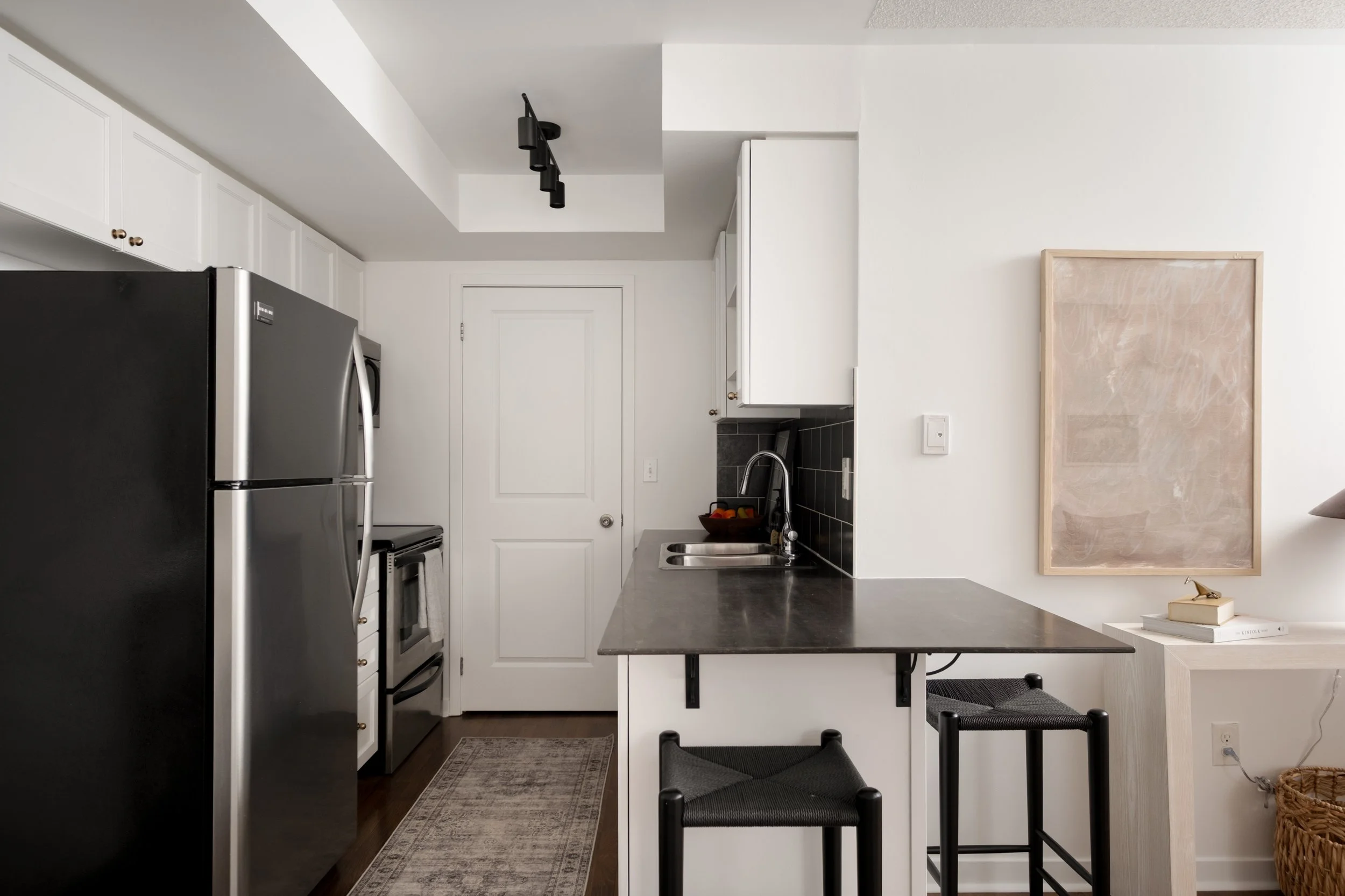 1-82 Munro St (13 of 43).jpg