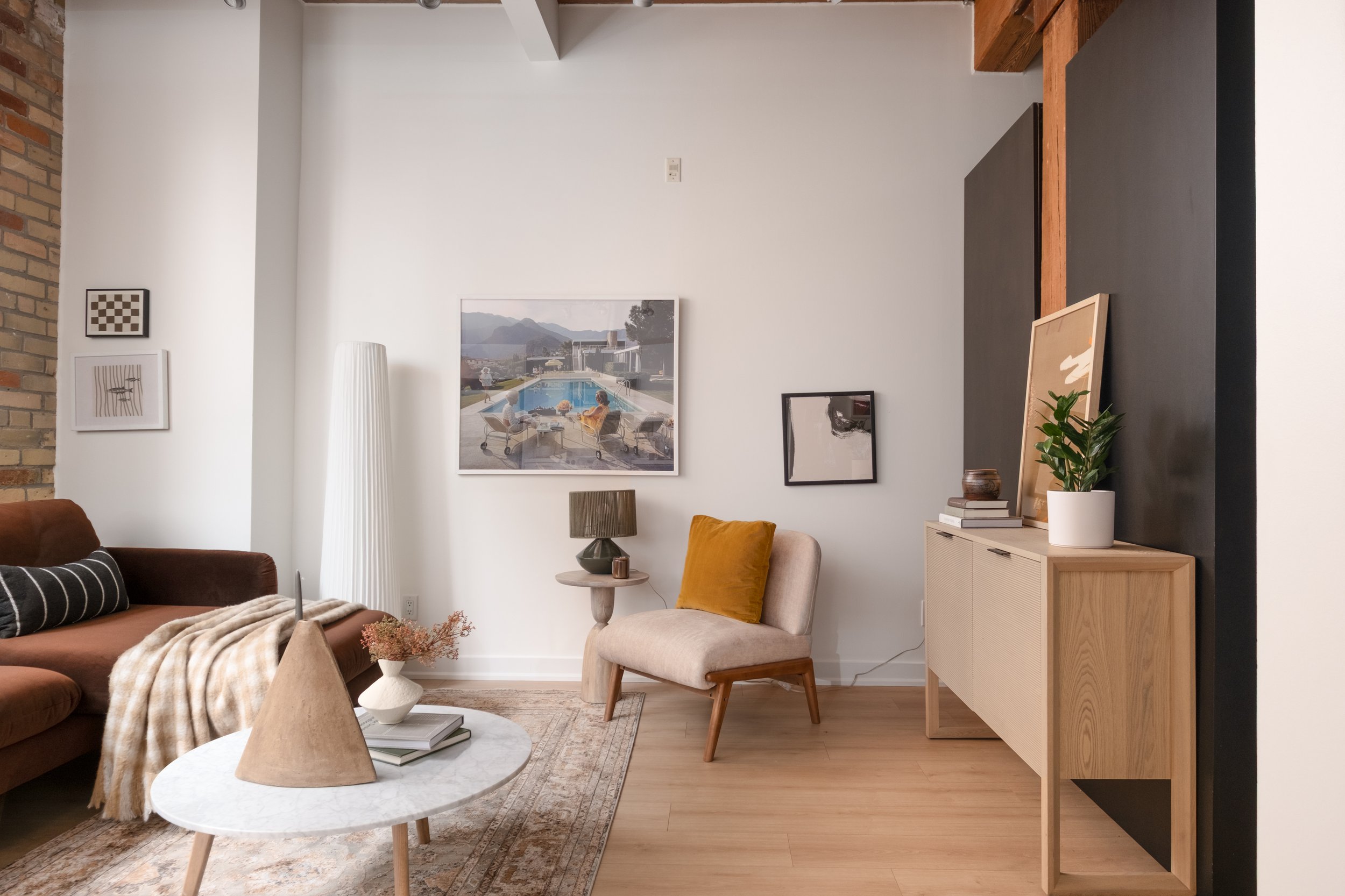 321-995 Queen St W Update (3 of 7).jpg