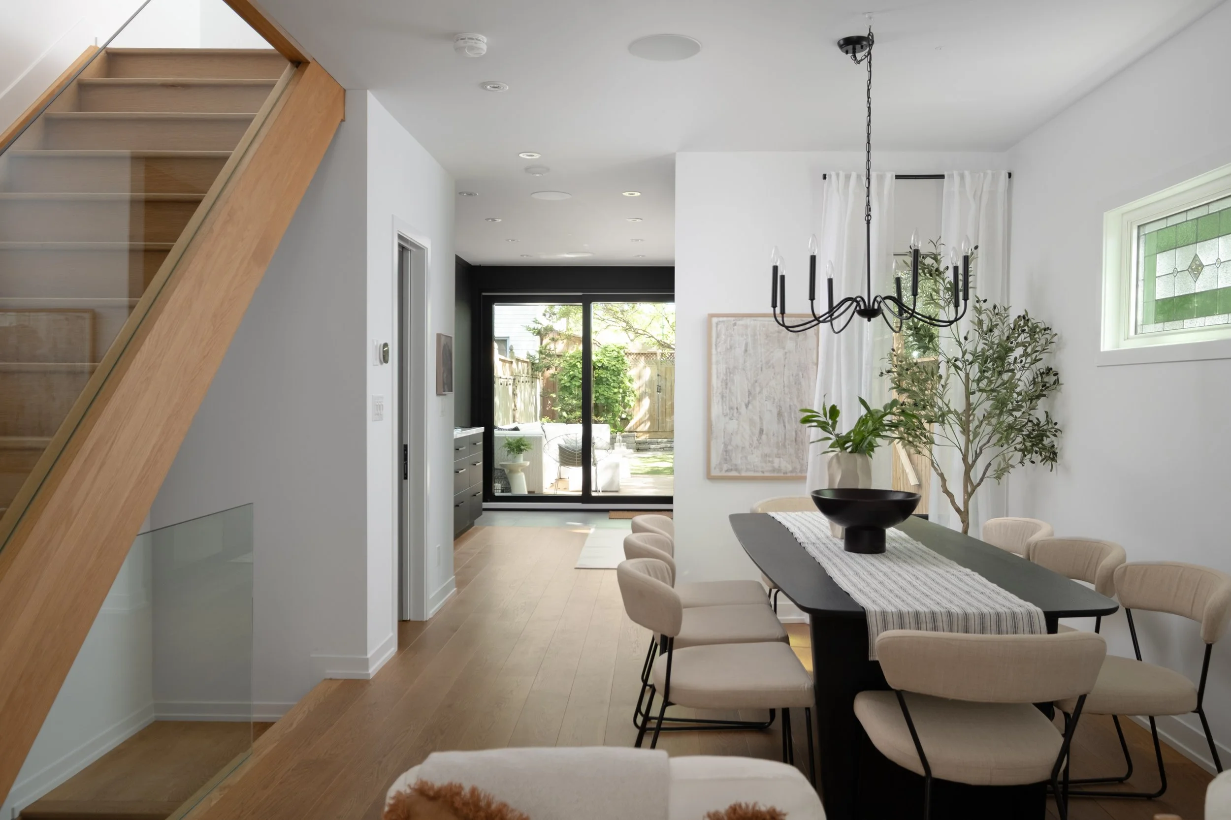204 Bain Ave (11 of 70).jpg