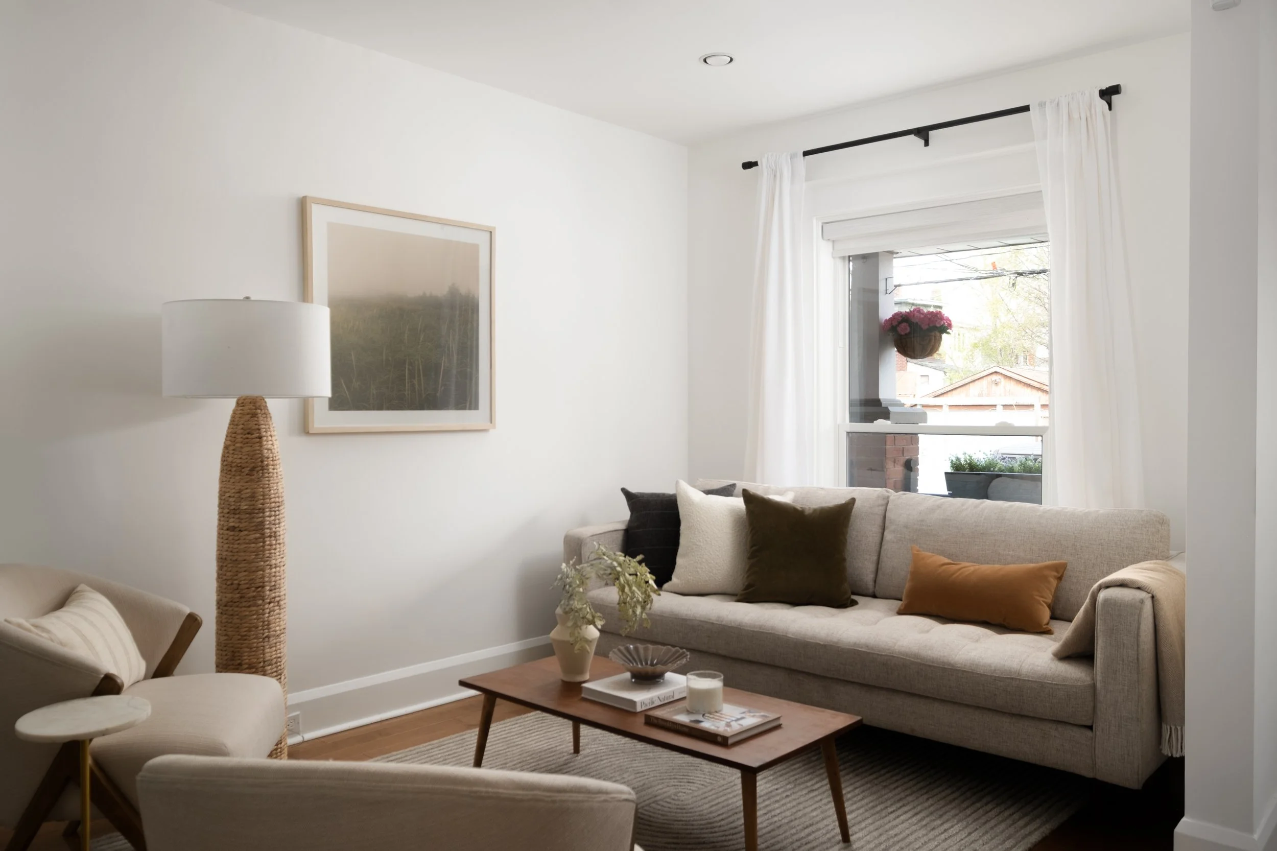 79 Newmarket Ave-7.jpg