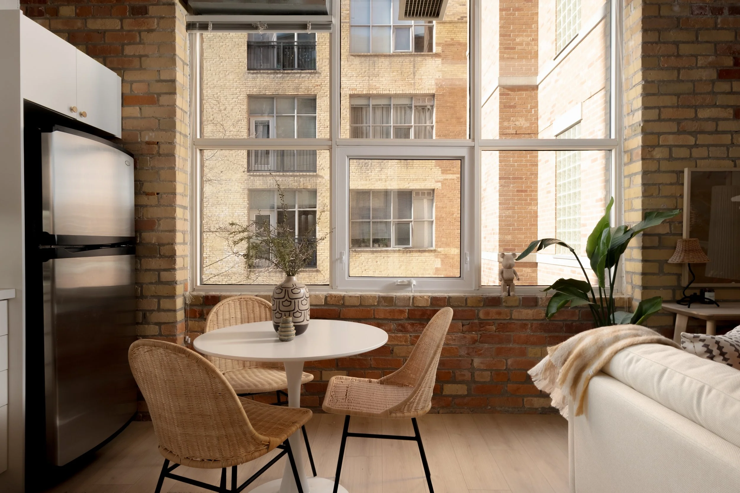 321-955 Queen St W (13 of 26).jpg