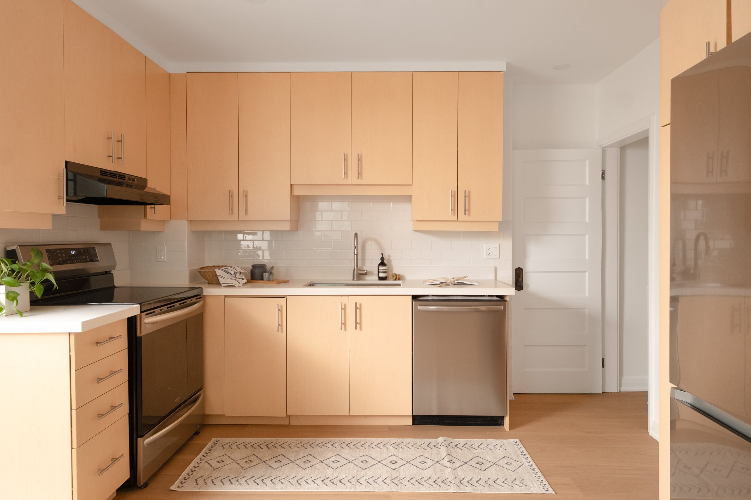 38 Poucher Ave (13 of 51).jpg