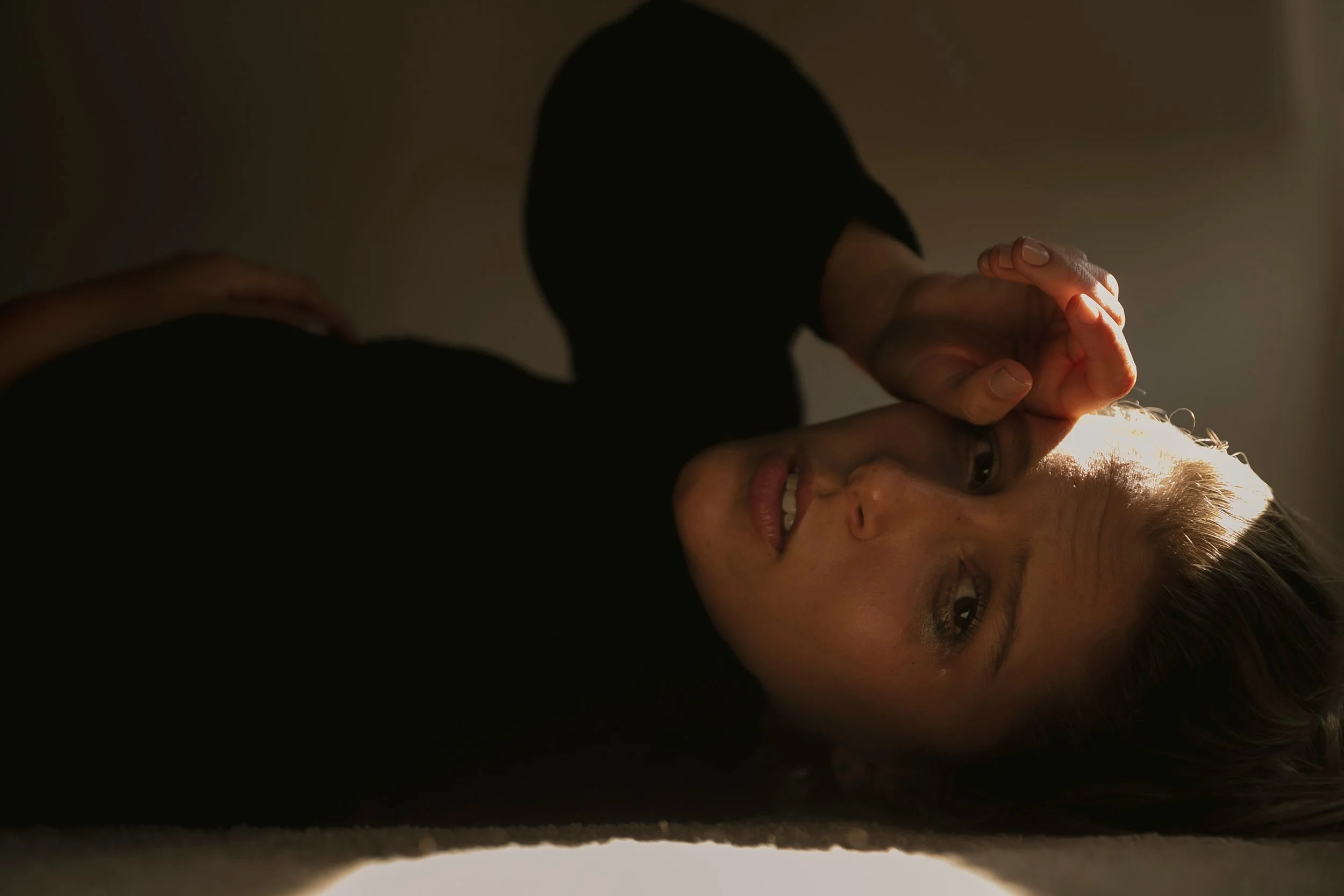 Why You Keep Ending Up in the Same Dynamic (At Work, With Friends, In Relationships)