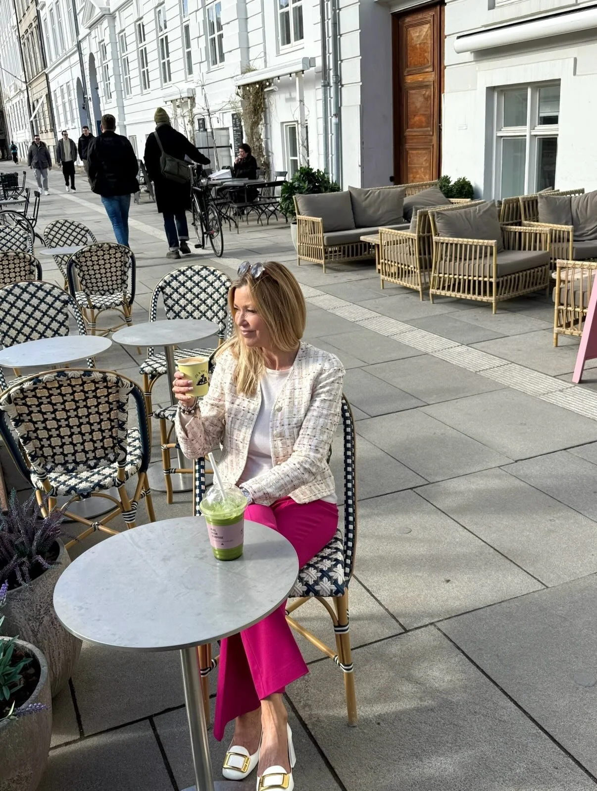 Sk&aelig;rtorsdag - MindRise P&aring;ske&aelig;g🐥 
Hvad er ved at bryde frem i dig? Hvad holder du m&aring;ske tilbage? Og hvad ligger stadig i dvale og venter p&aring; at kl&aelig;kkes? 

Denne p&aring;ske udlodder vi fire MindRise p&aring;ske&aeli