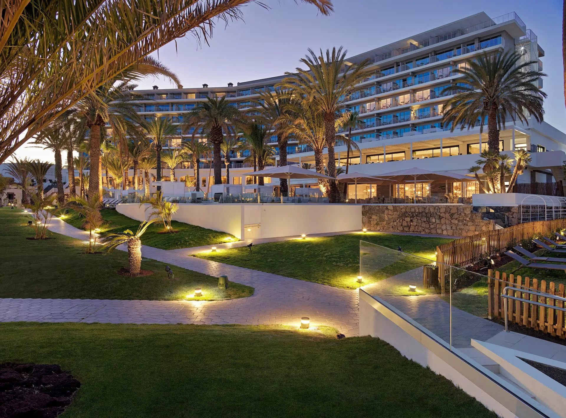 paradisus 10.jpg
