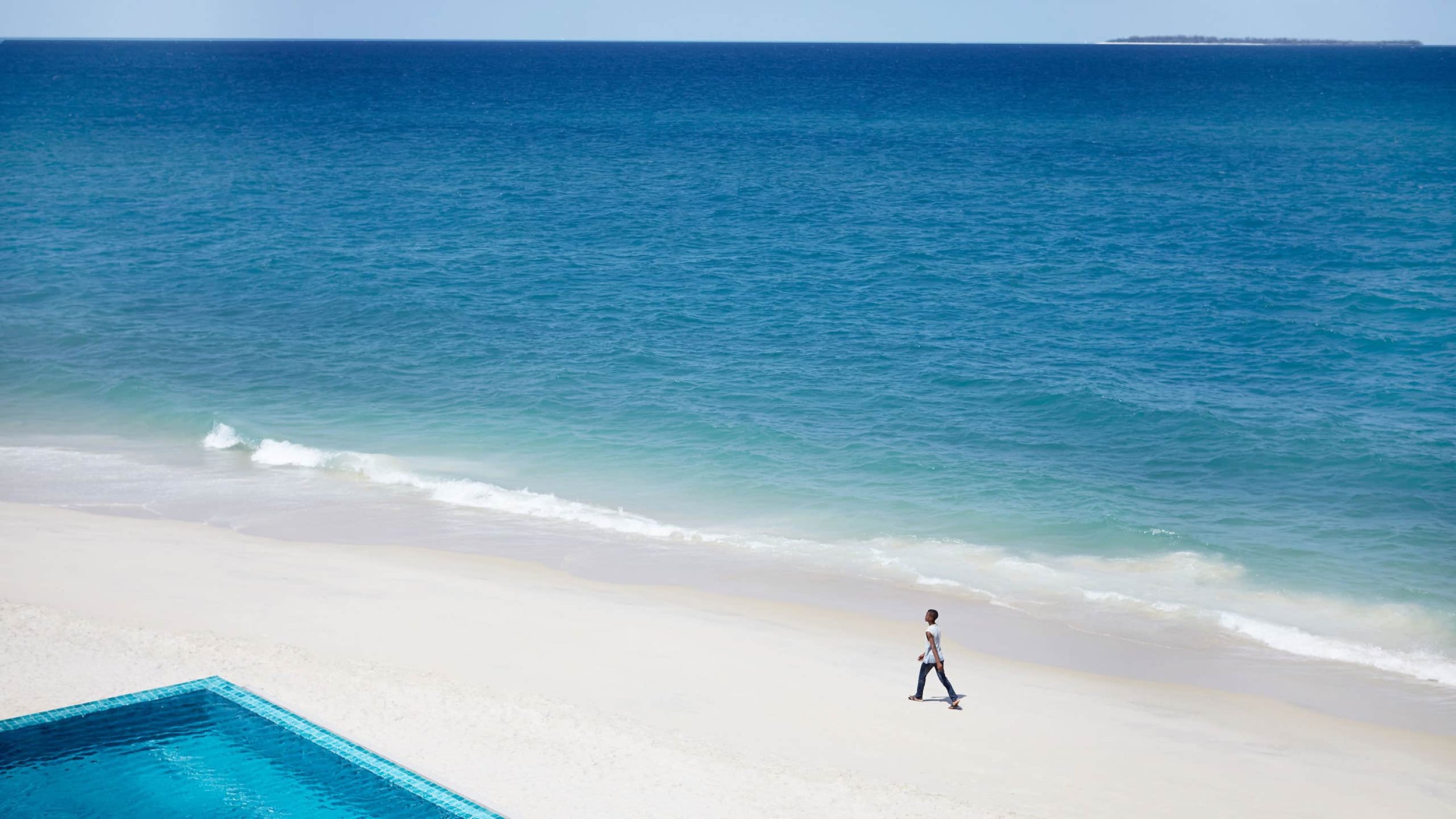 Park-Hyatt-Zanzibar-P048-Beach-Front.16x9.jpg