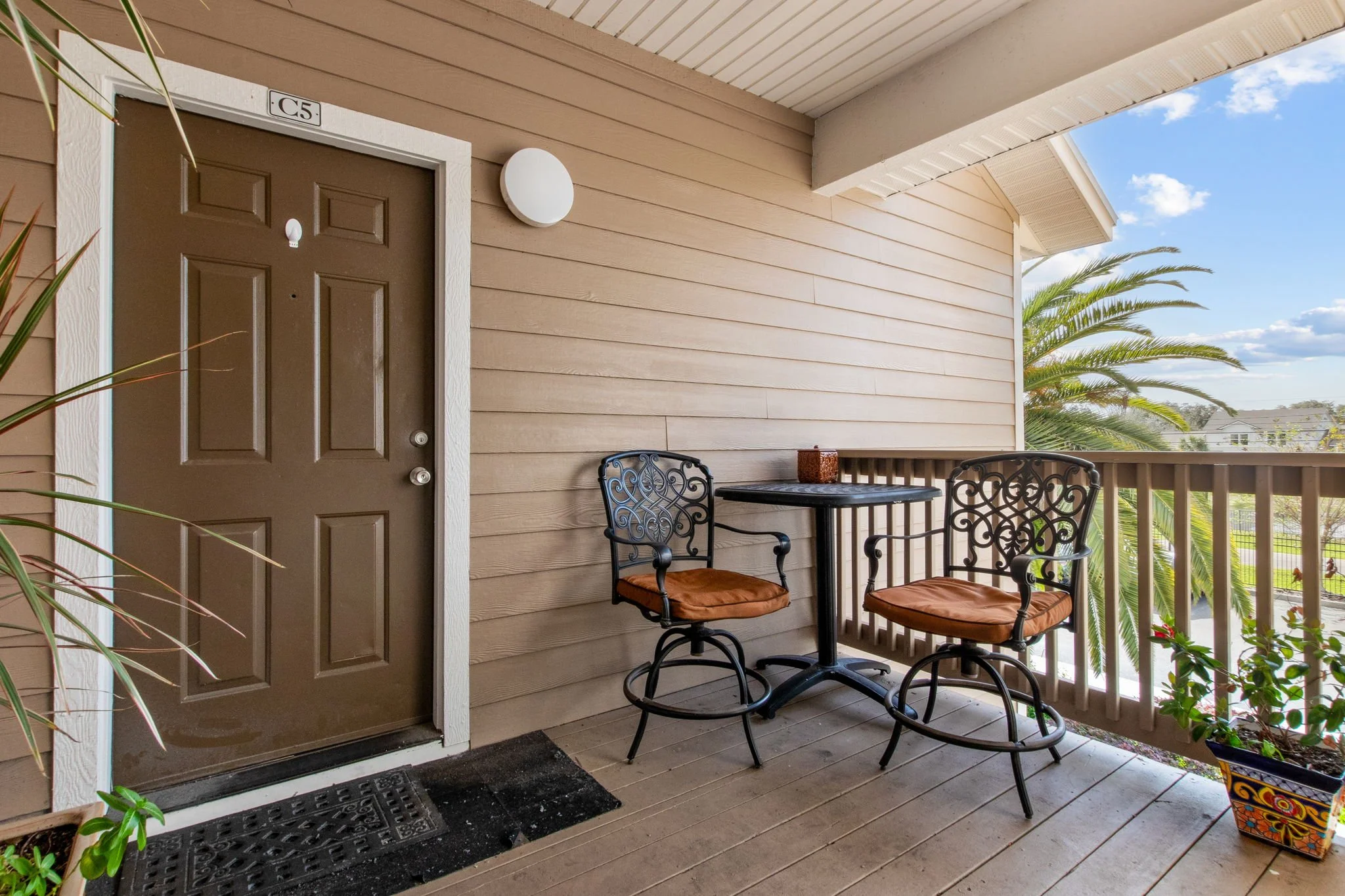 5-web-or-mls-1601 Nectarine St Unit C5_19.jpg