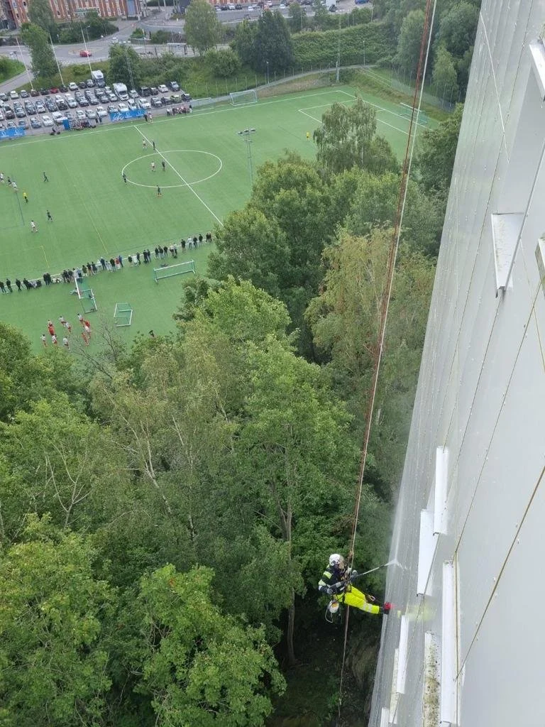 WhatsApp Image 2023-10-28 at 19.41.42 (3).jpeg