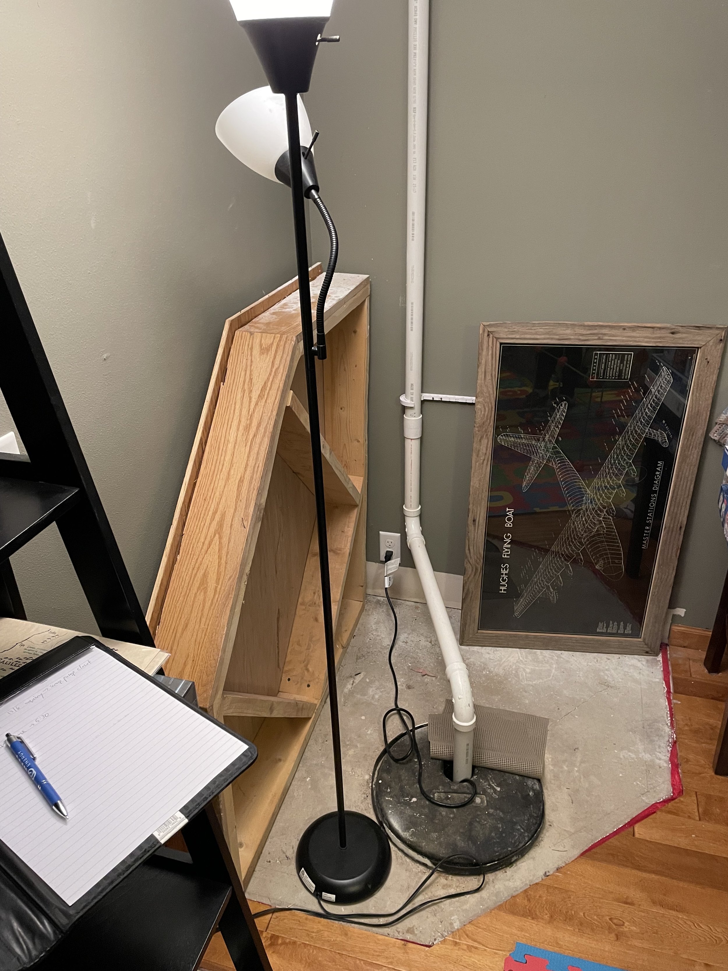 Sump Pump Closet - BEFORE