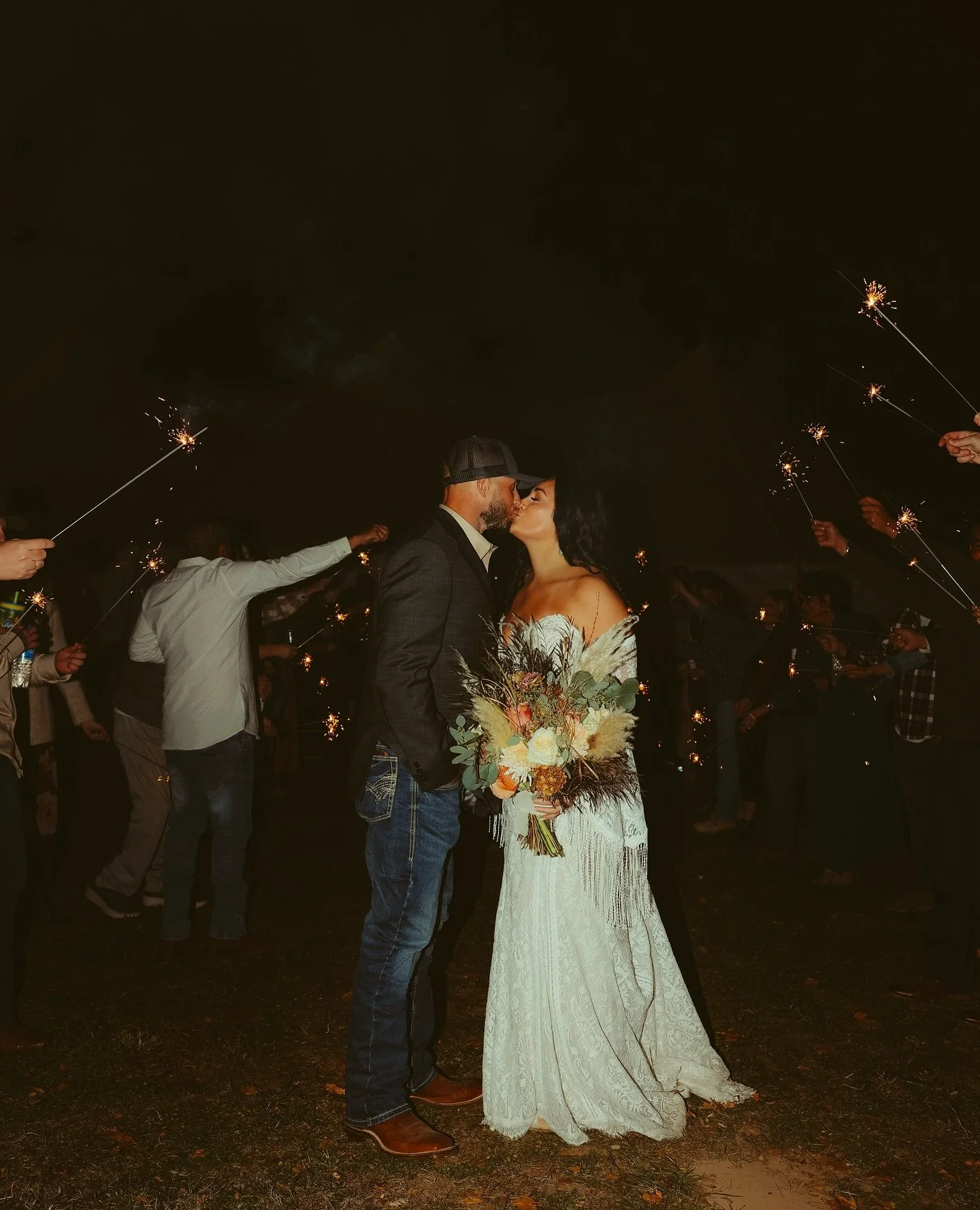 what a special wedding this was. absolutely honored to be a part of their special day 🥹