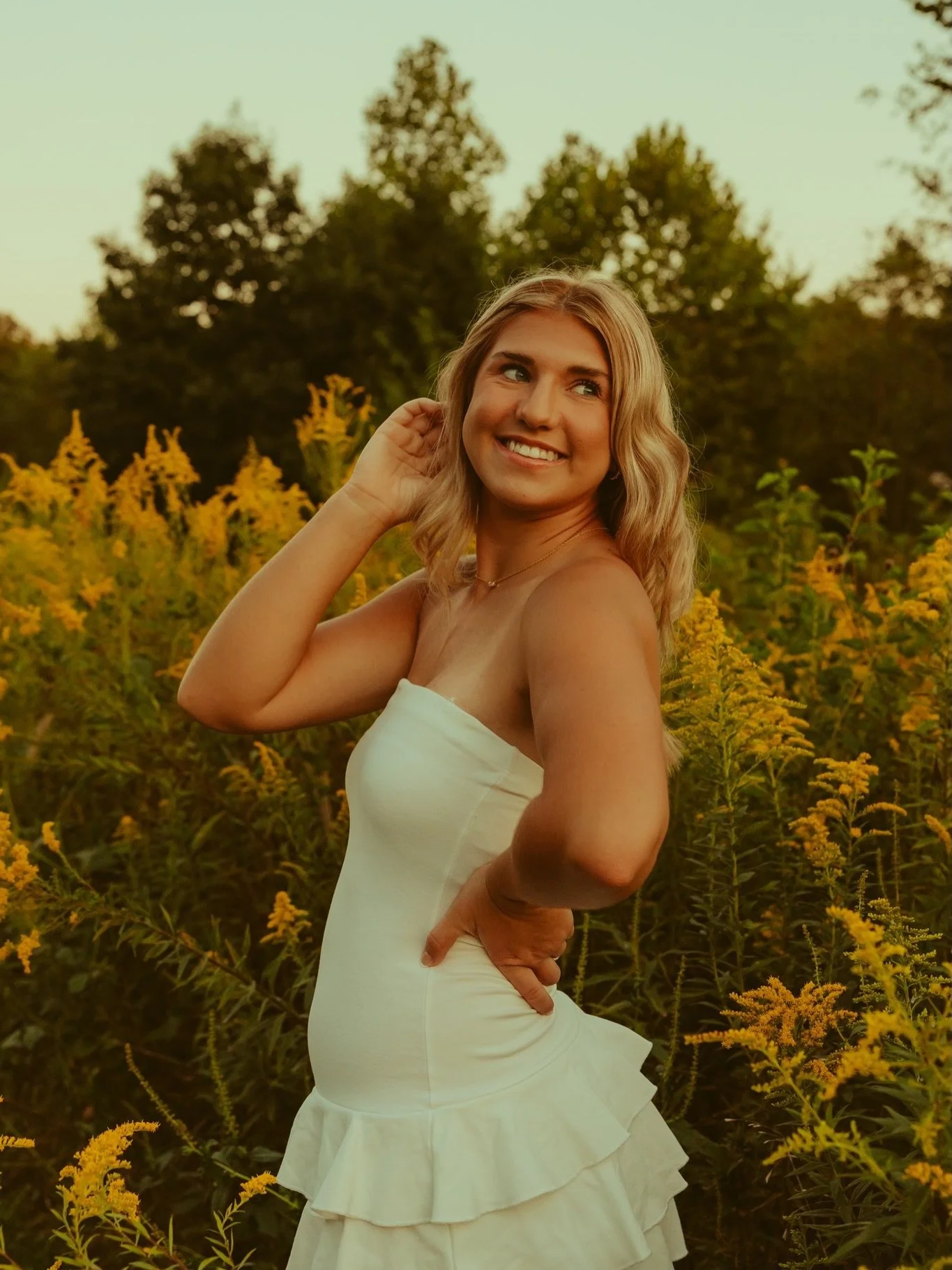 it was the perfect weather for this session last week! overwhelmingly thankful for the greens and yellows and blues in the late summer!
