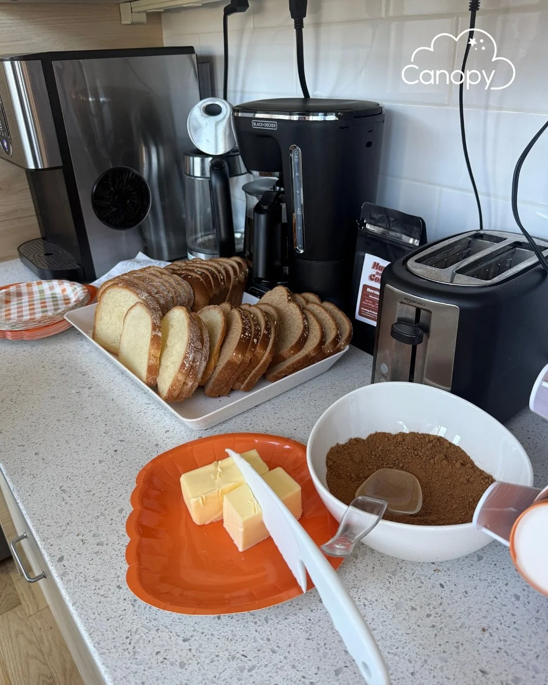 Cinnamon Toast Morning is ON 🥖🤎 Drop in today and DIY your cinnamon-sugar masterpiece. We&rsquo;ve got the goodies, you bring the appetite. 😊
