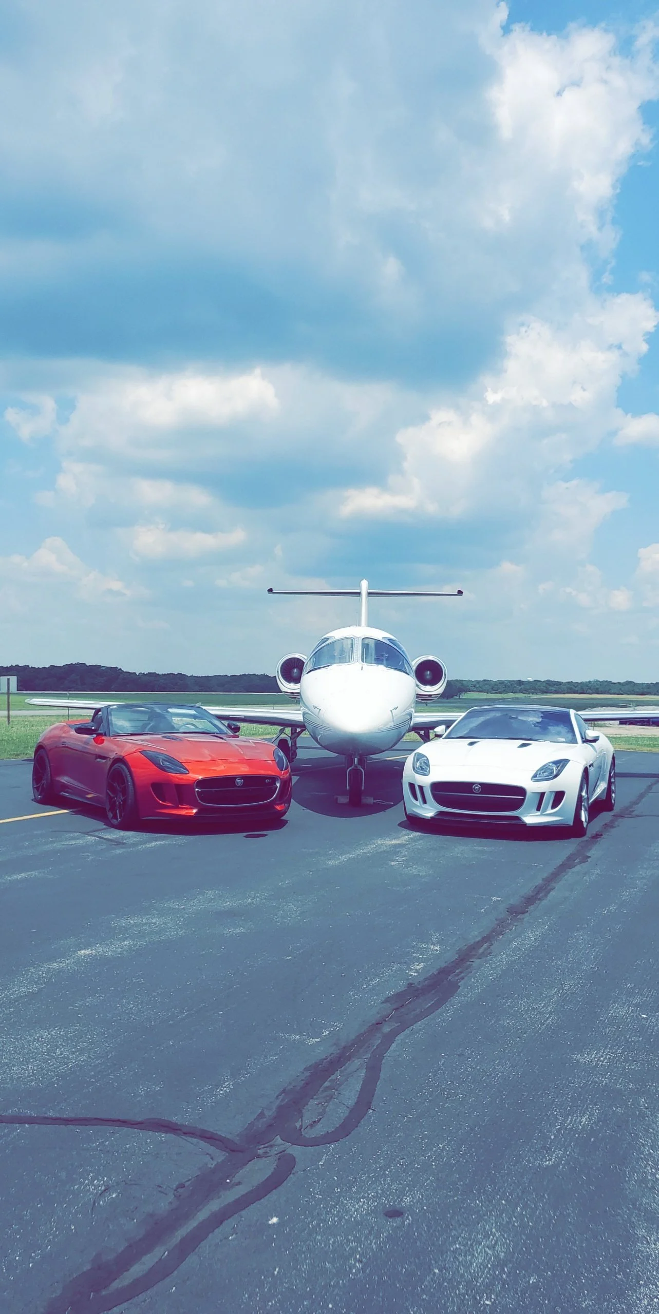 private-jet-luxury-vehicles-runway.JPEG