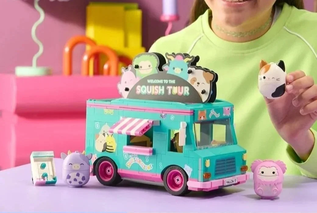 Jazwares Squishmallows Tour Van
