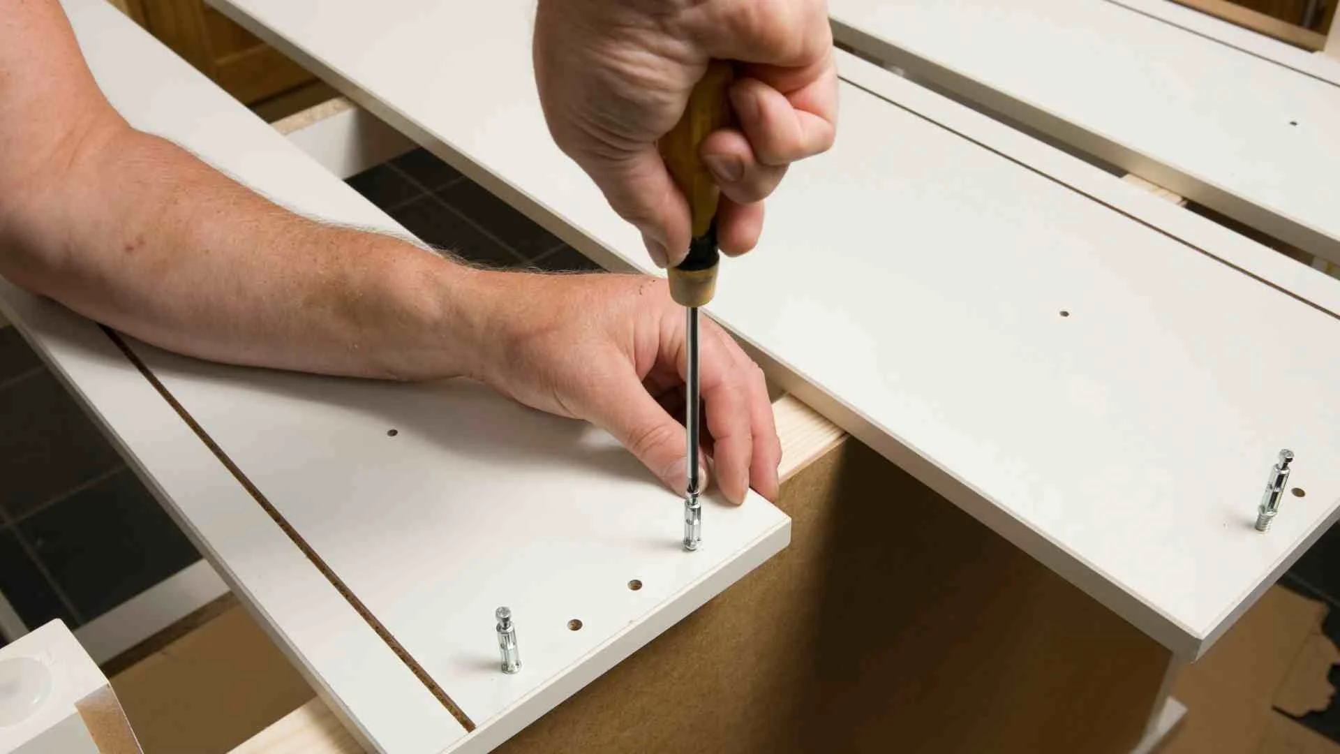 What Are Flat Pack Kitchens? A Custom Approach to Design and Functionality