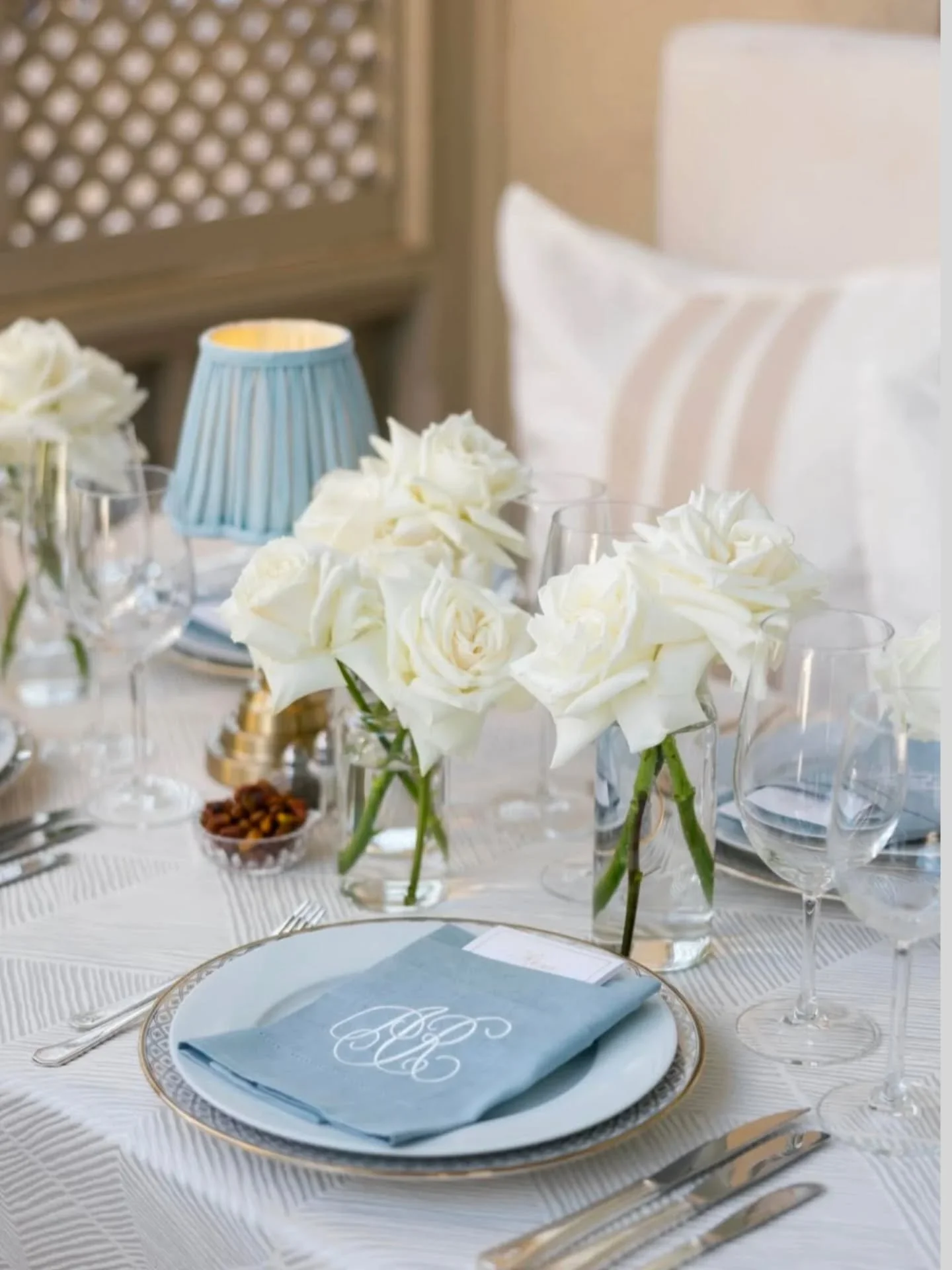 Monogramed linens - it all started with a pencil and paper {see last pic for my initial sketch} 🤍 🤍 🤍

Love this gorgeous table! 

@fabulousfete @sarahkatephoto @tiffanylarsondesignco_atx 

#jennifercalligrapher #weddingcalligraphy #bridalparty #s
