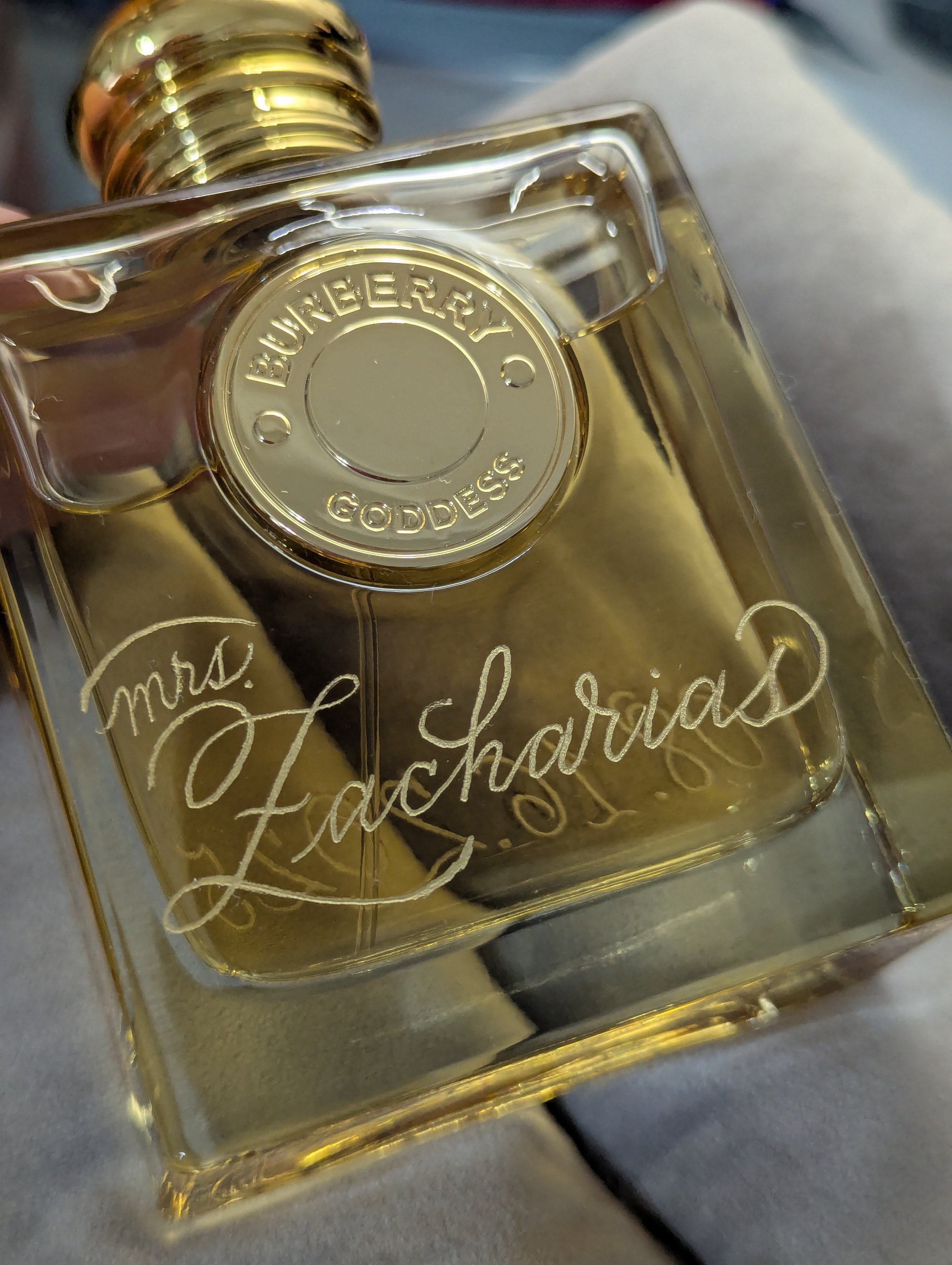 calligraphy engraved wedding day fragrance
