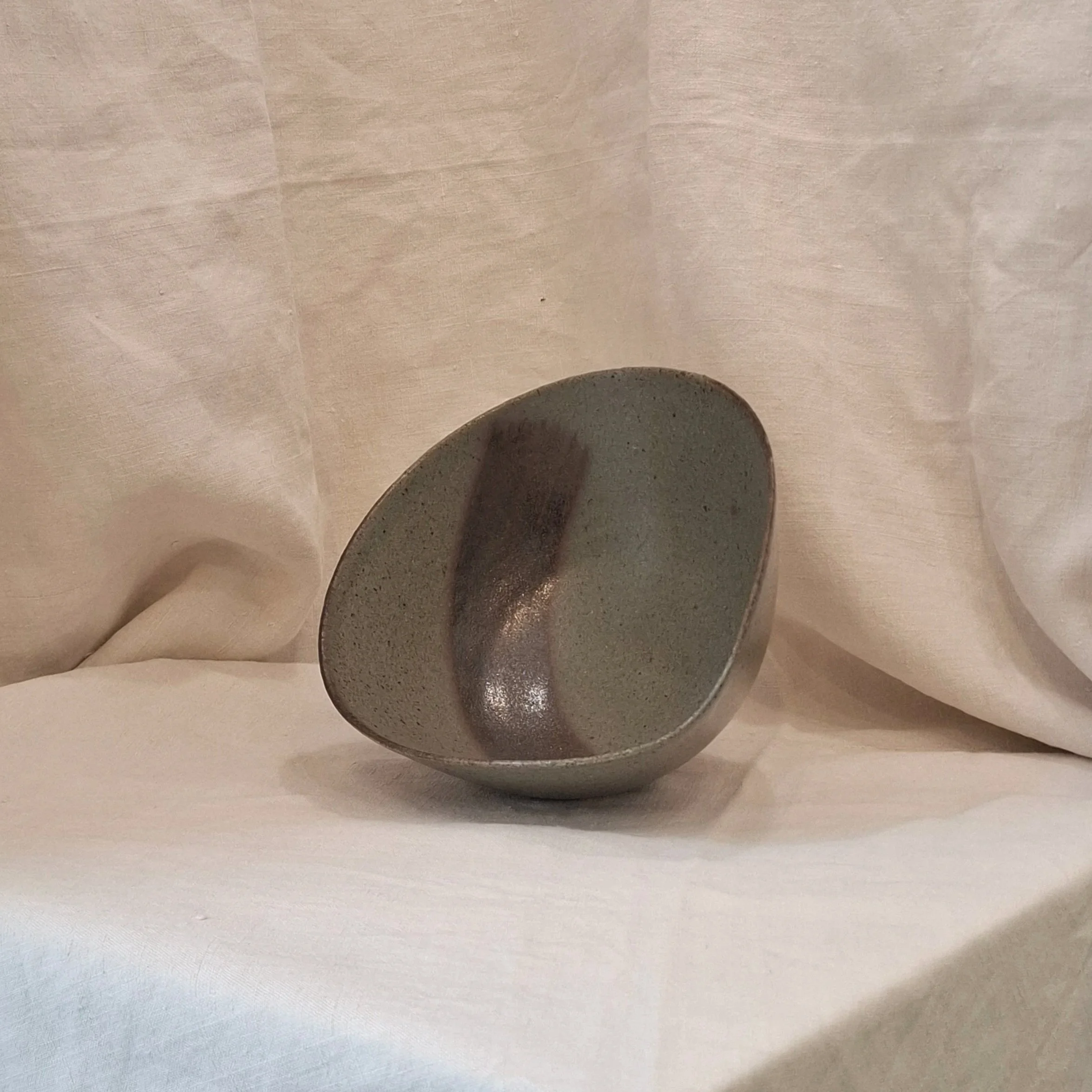 Red brush stroke glazed stoneware bowl by Miguel Neto