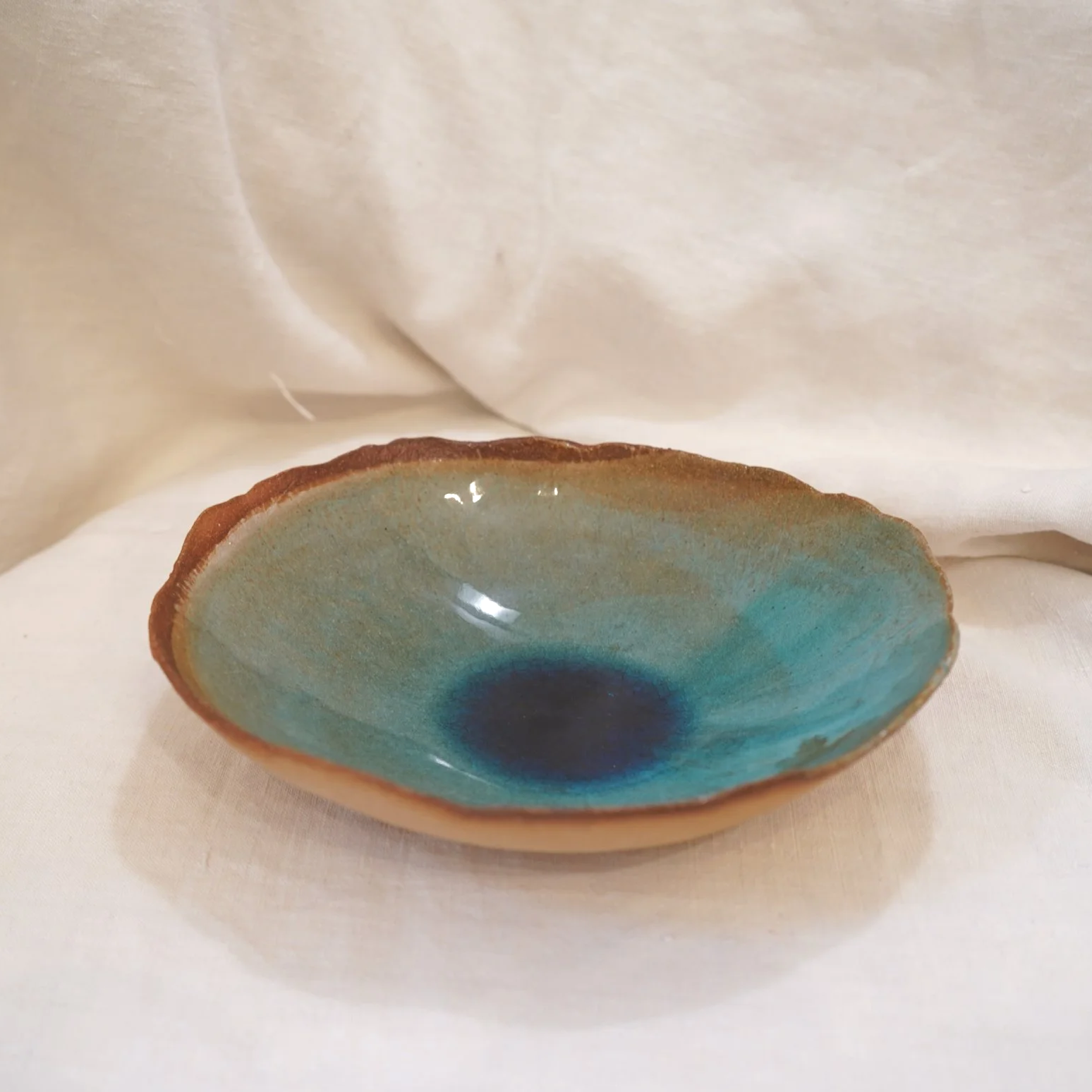 Blue and brown stoneware bowl by Anabela Camelo
