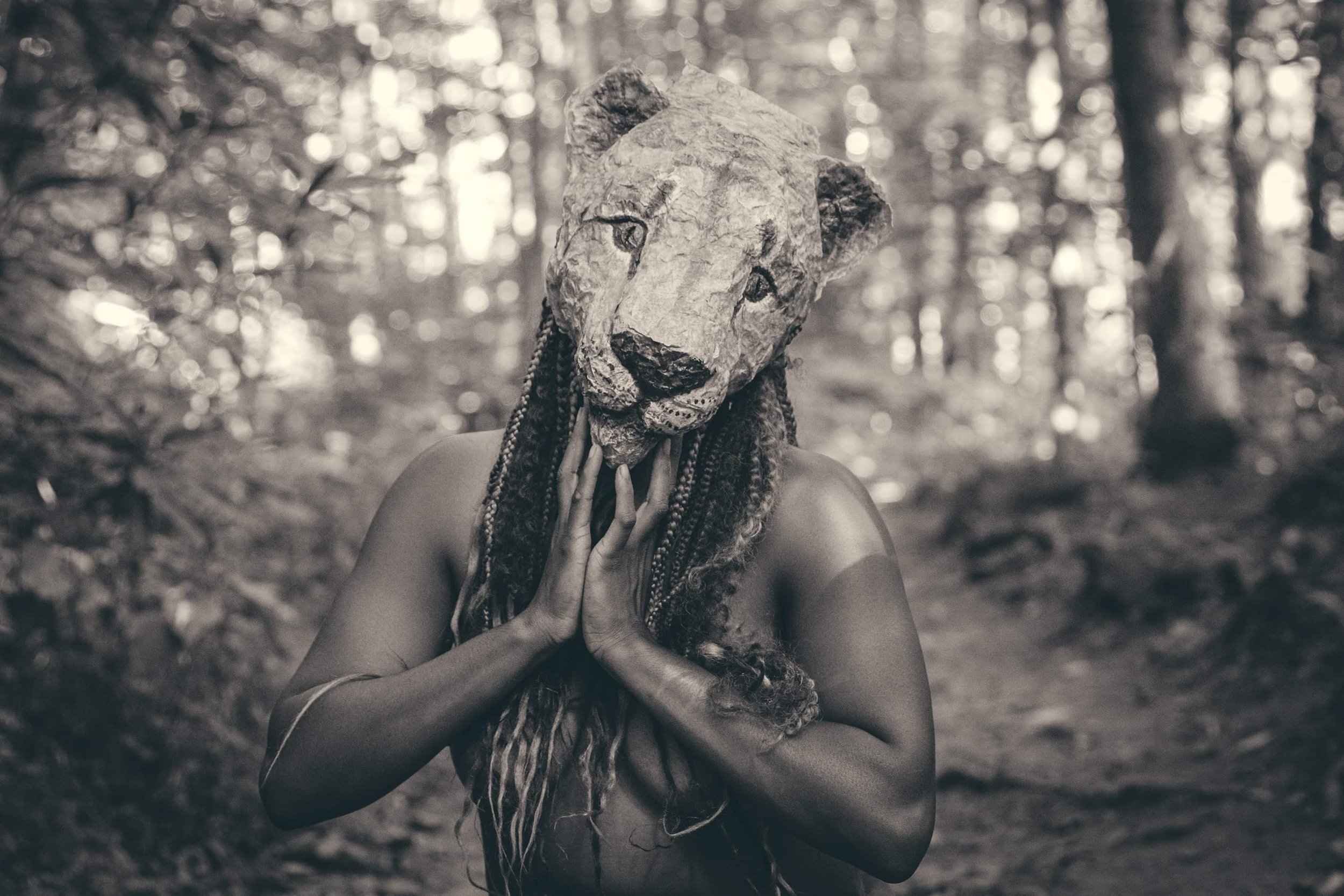 Lioness (2016), flax paper mache