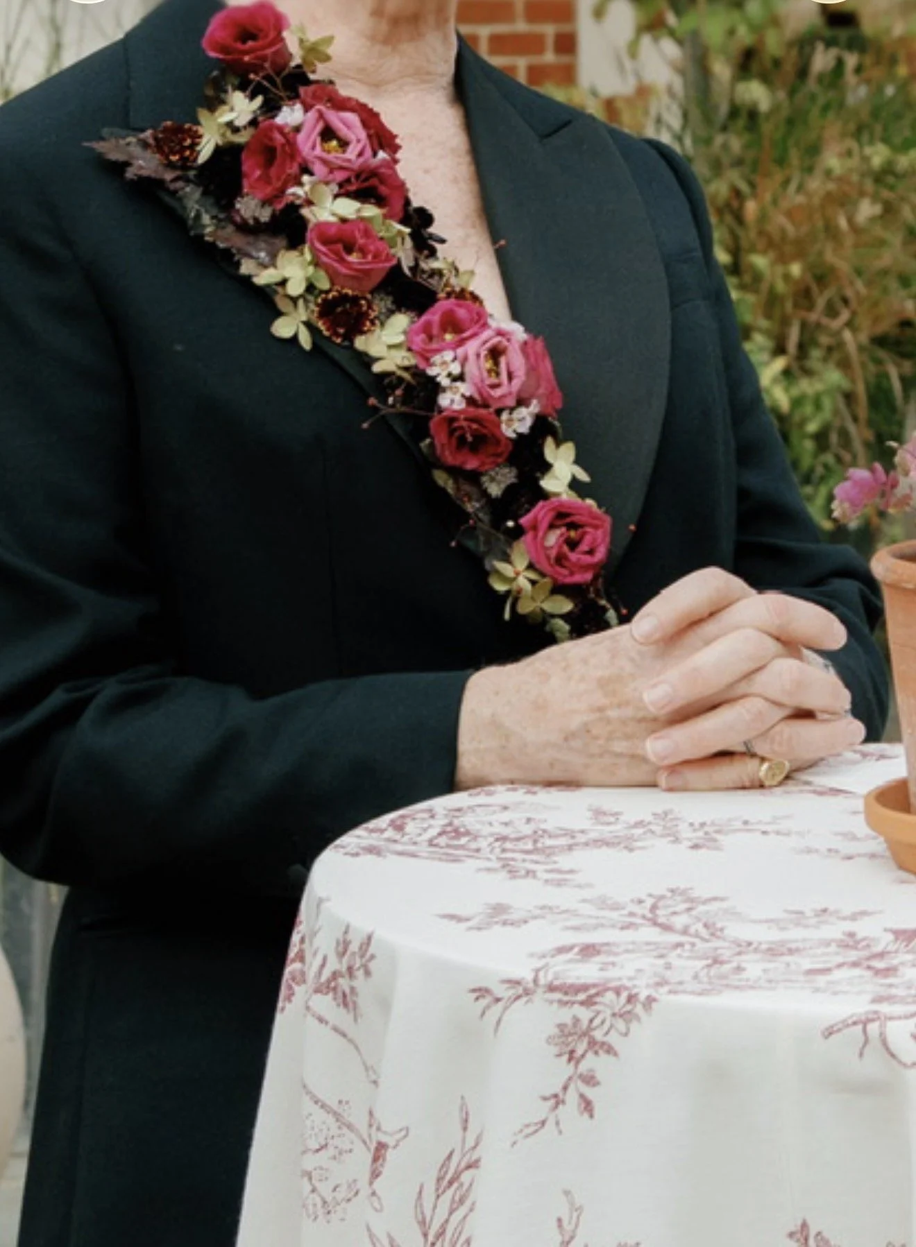 Wedding lapelle corsgae flowers 