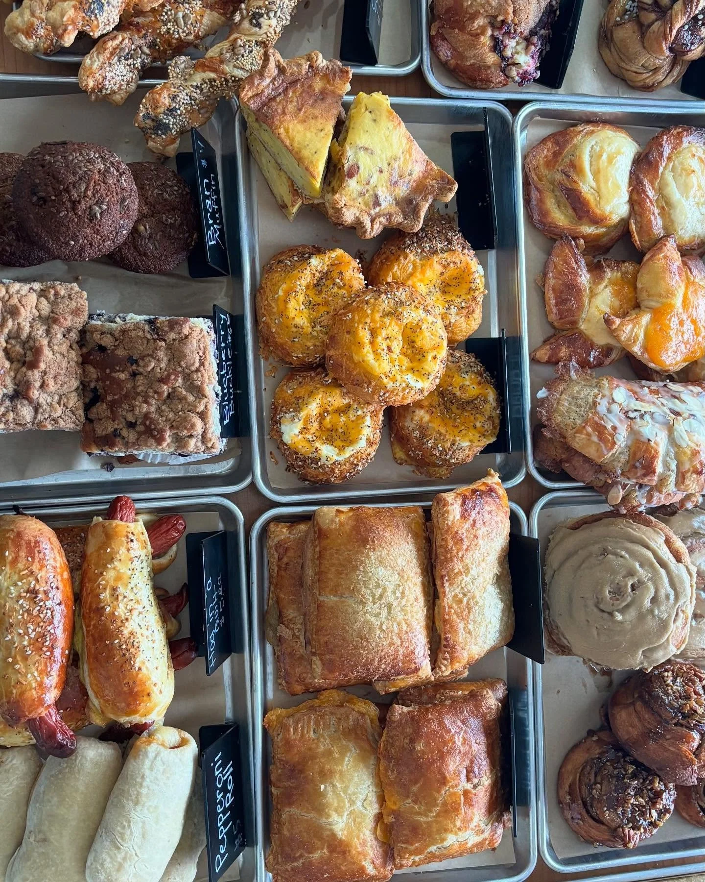 Happy Thursday! We have been working overnights to avoid the heat and still get bread and pastries out!
We have adjusted production schedules to turn off our ovens asap. That means for today no baguettes or specialty items like pasties.
We have lots 