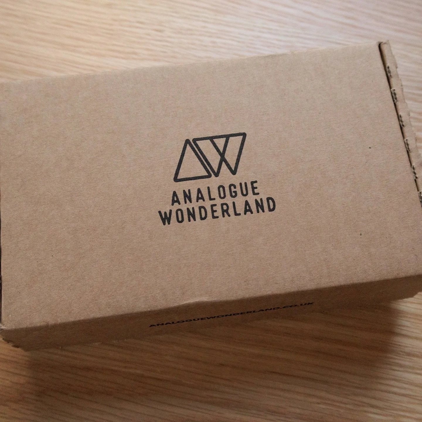 A big thank you to @analoguewonderland for getting my order to me super fast so I could test out a camera. Excellent reusable packaging and the prepaid label to get the film developed is a wonderful touch. Thank you! 🙏🫶