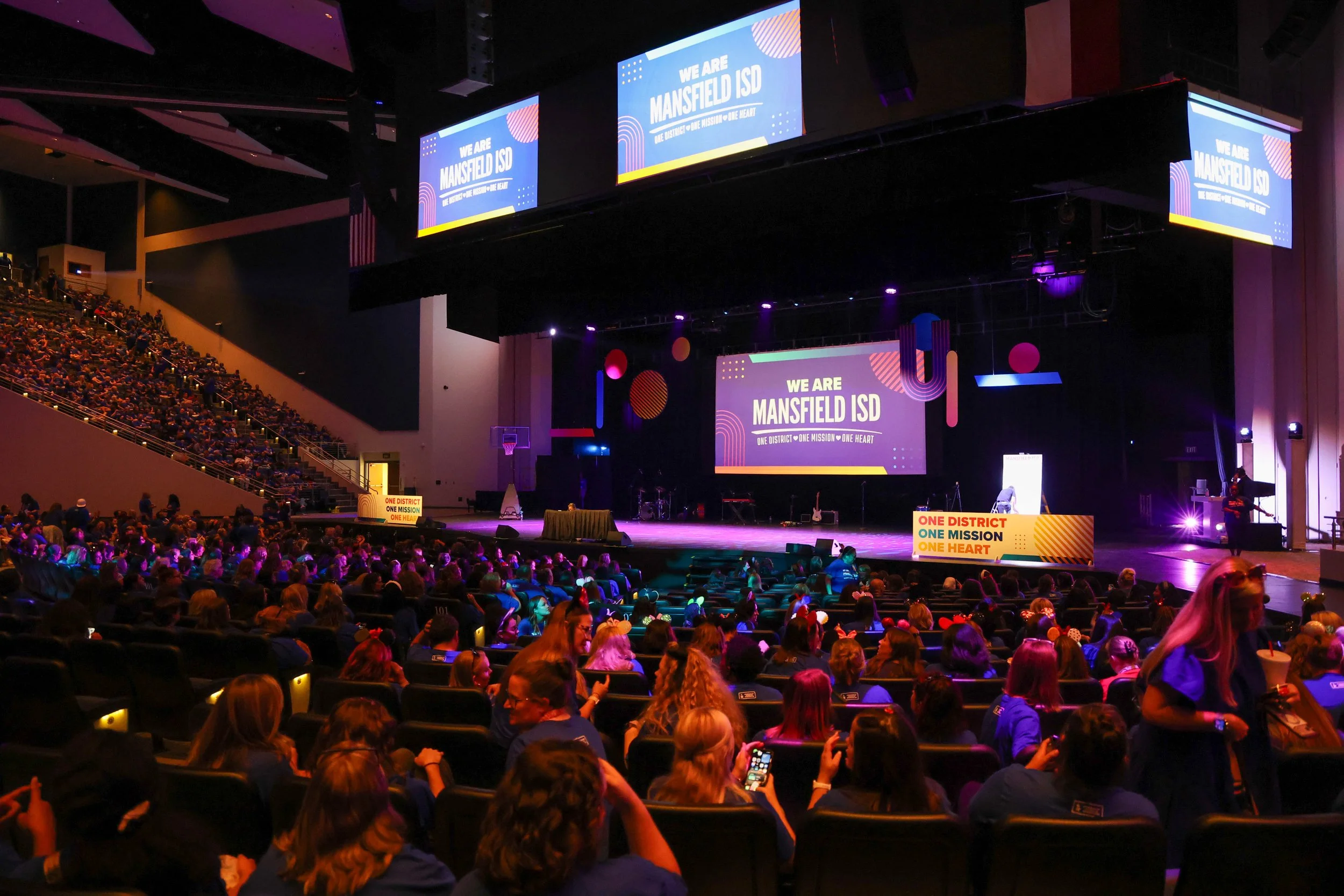 Convocation Designs-032.jpg