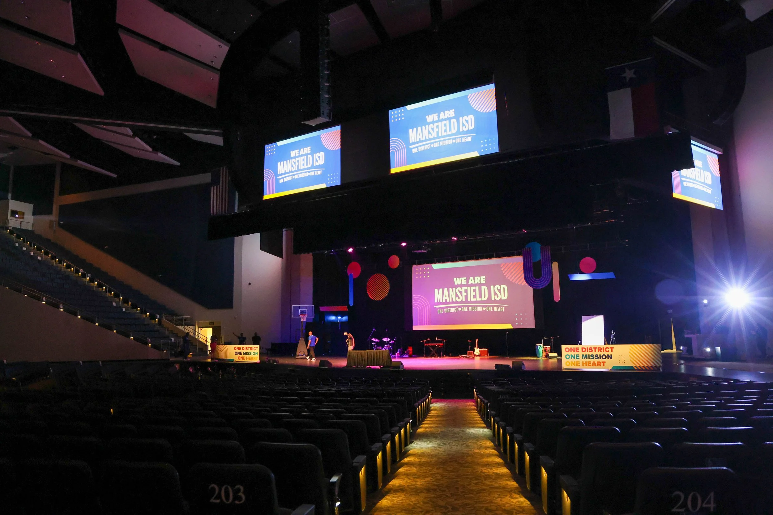 Convocation Designs-029.jpg