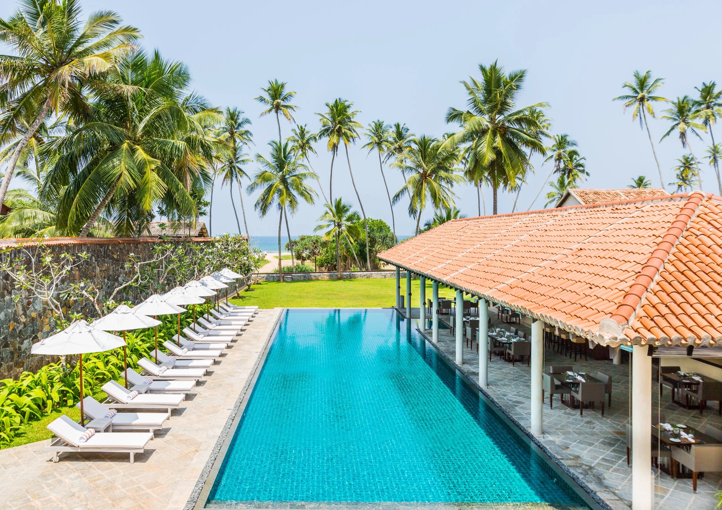 TARU VILLAS - THE LONG HOUSEStylish, chic and indulgent villa-style hotel on an unspoilt beach in the south-west coast. Sumptuous interiors, opulent furnishings and charming staff.