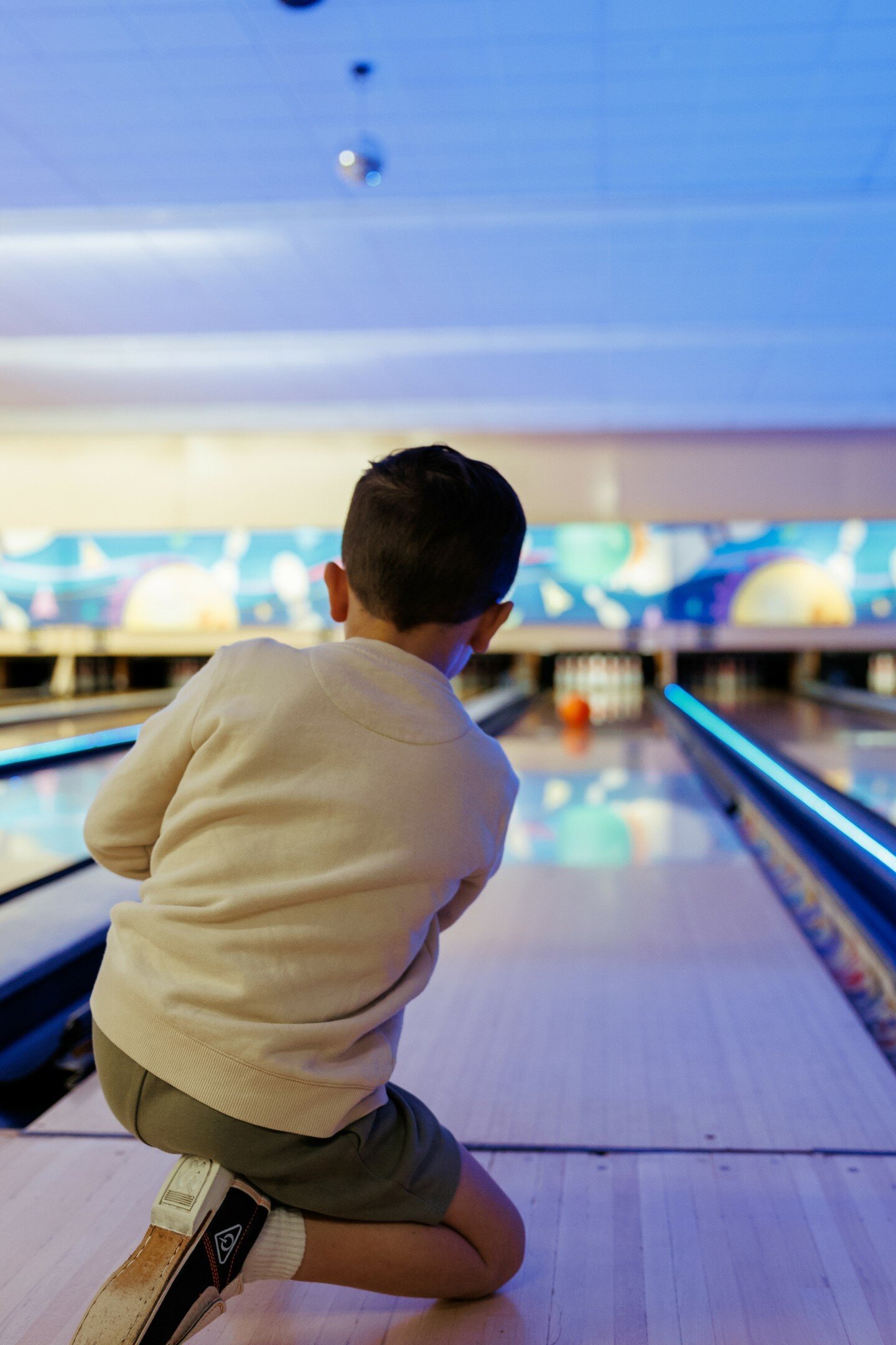 WEEKEND SPECIALS 🎳 

Friday Night Fun: 5pm - 8pm, 2 games for $20pp*

Family Fun Night: First Saturday of each month. $90 for 1.5 hours of bowling +  a family fish and chip pack (2 adults and up to 4 children)*

Book a lane via our website. 

(*Not 